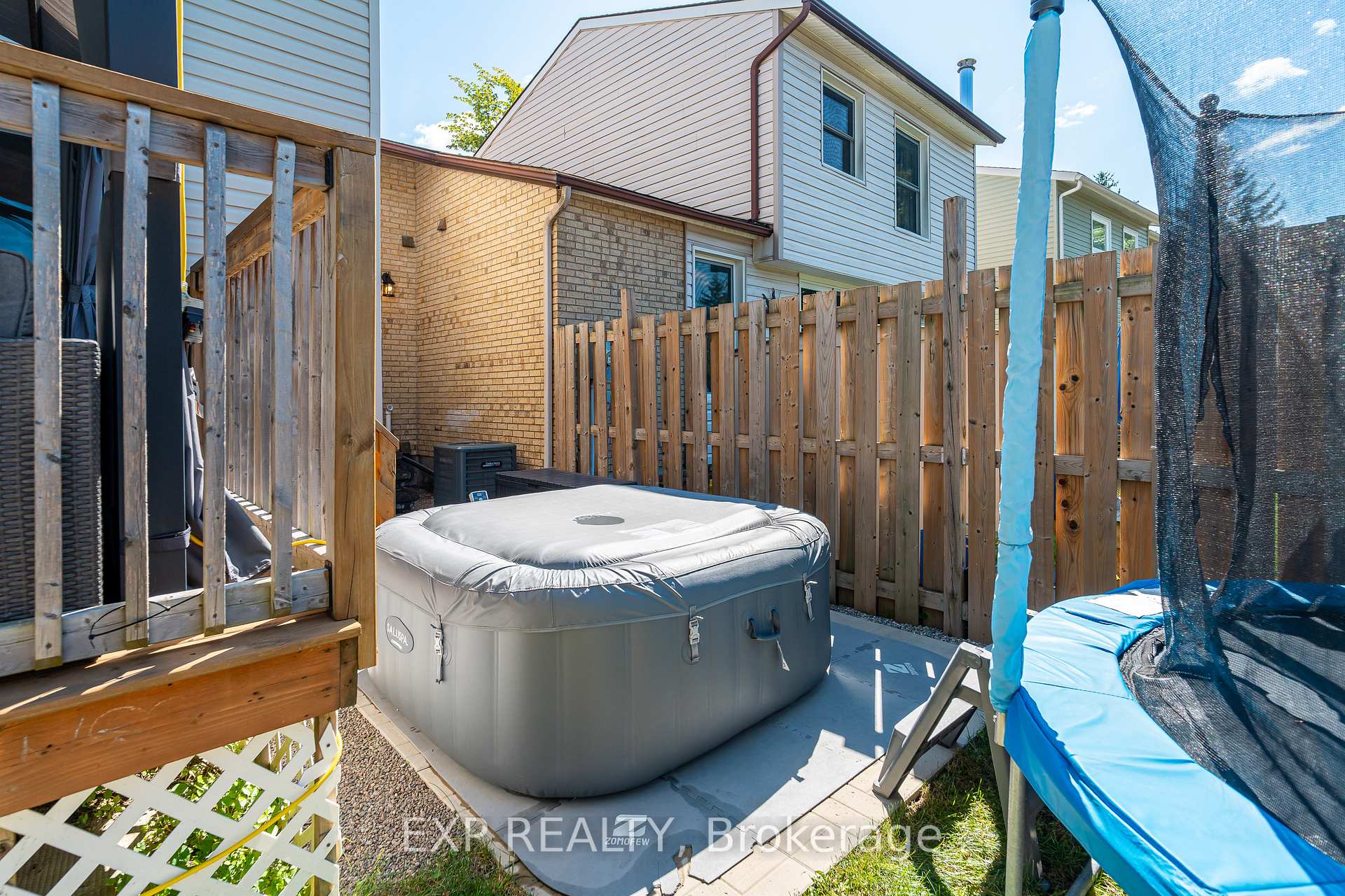 Photo 17 of 66 Malvern Drive, Ottawa, Barrhaven - Pheasant Run — HOMEH