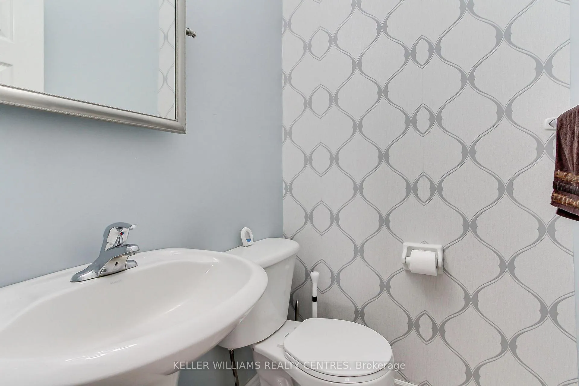 Photo 16 of 18 Oakside Court, Barrie, Ardagh — HOMEH
