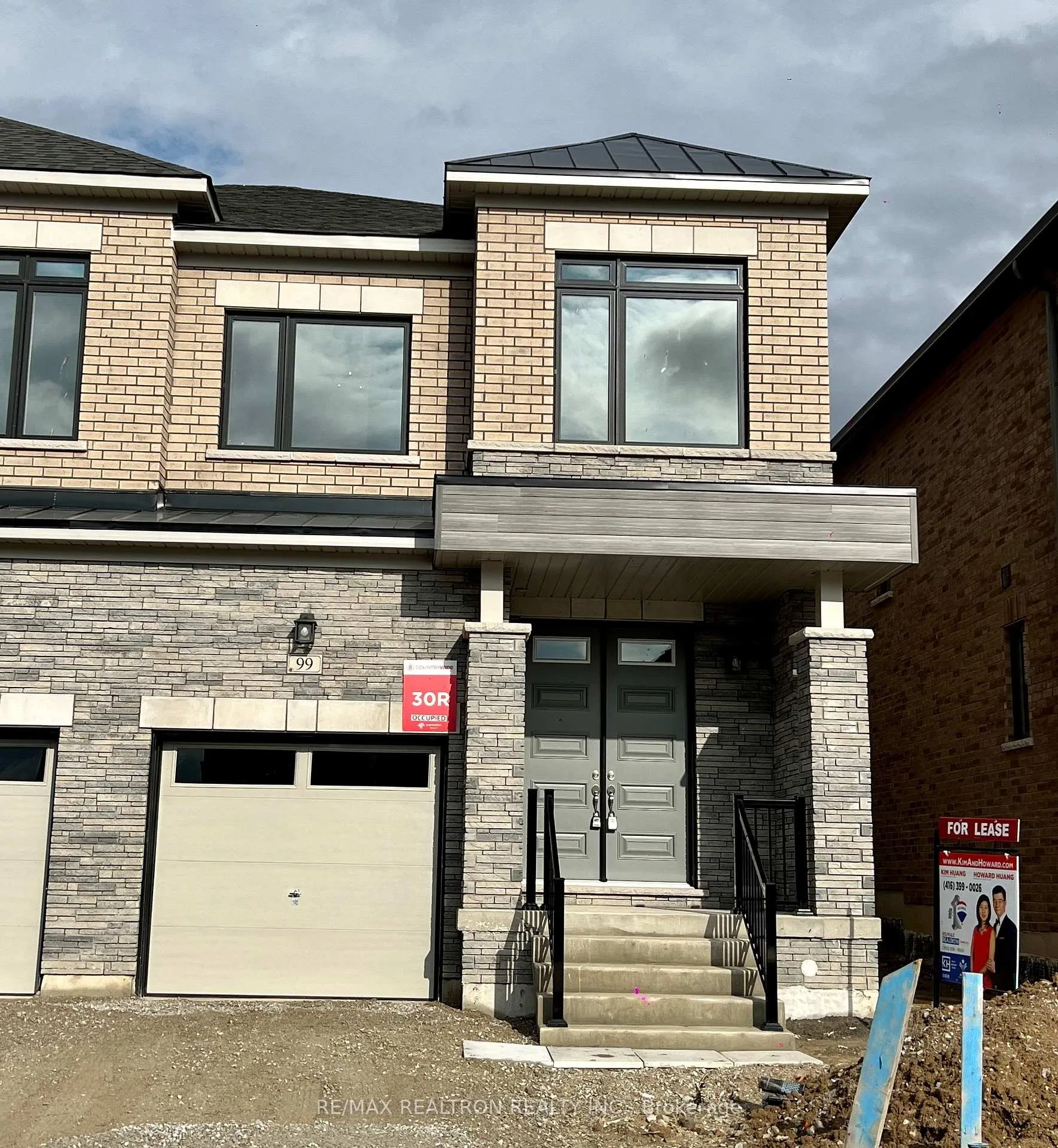Photo 1 of 99 Bearberry Road, Springwater, Midhurst — HOMEH