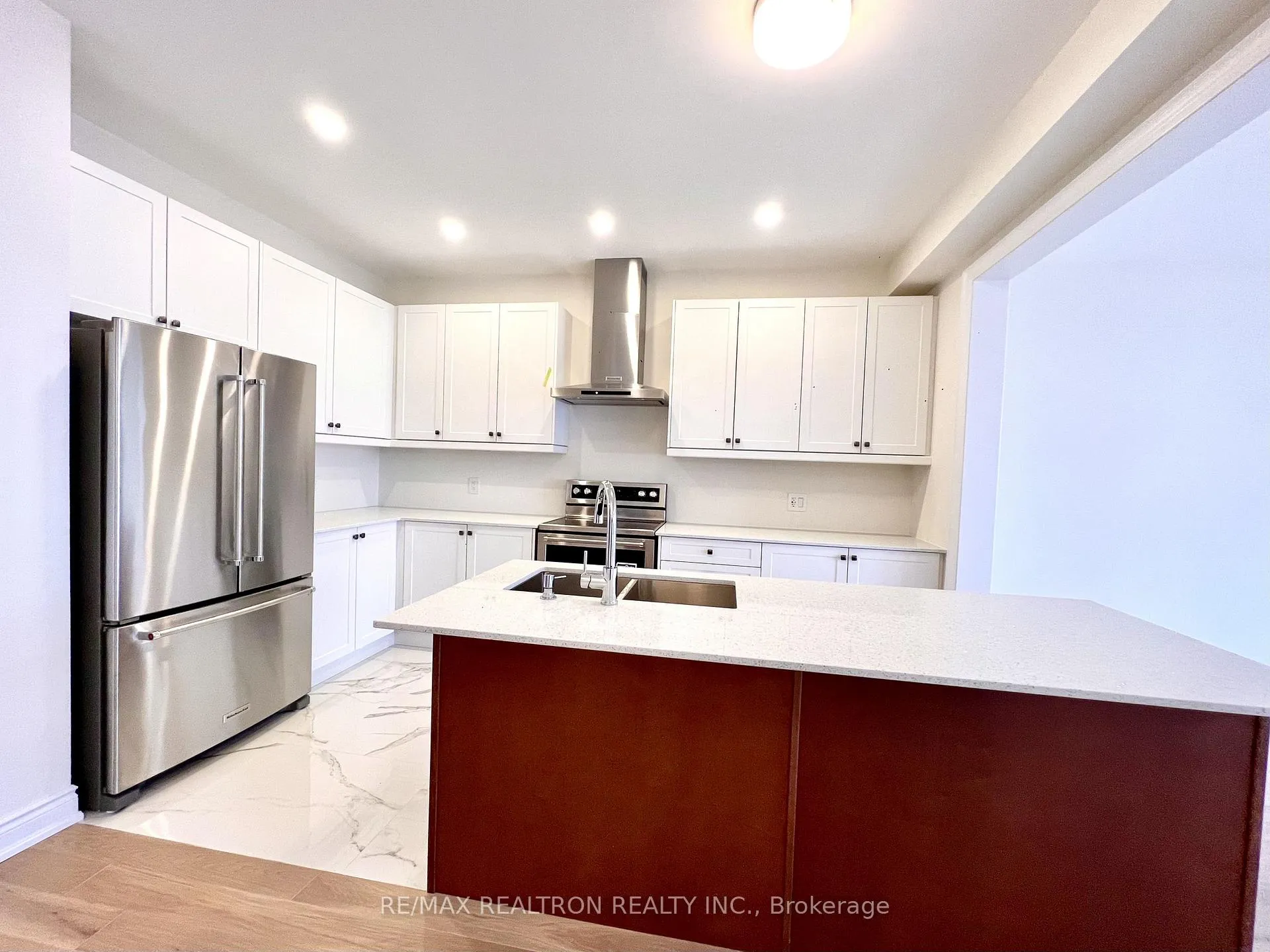 Photo 13 of 99 Bearberry Road, Springwater, Midhurst — HOMEH