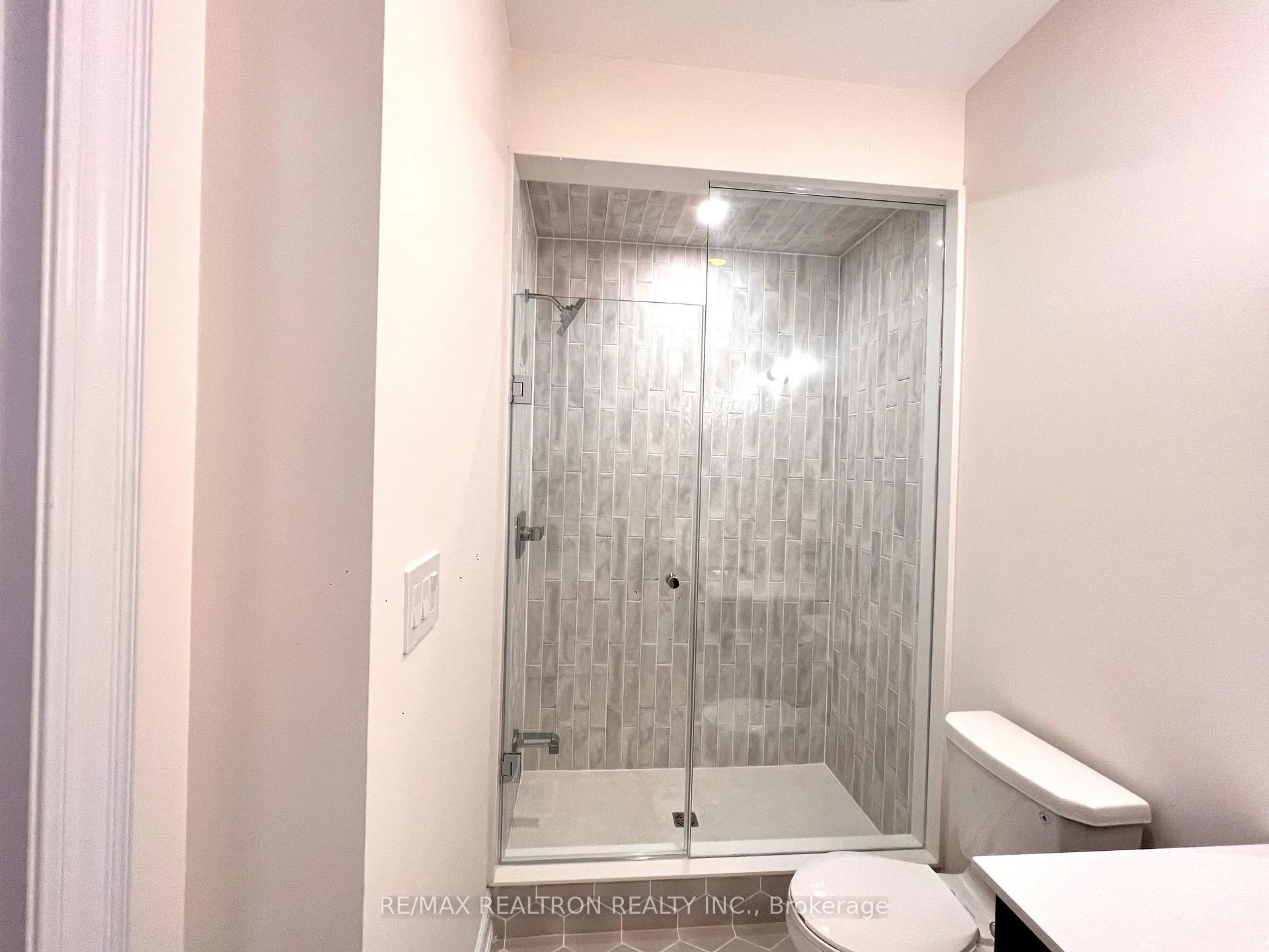 Photo 20 of 99 Bearberry Road, Springwater, Midhurst — HOMEH