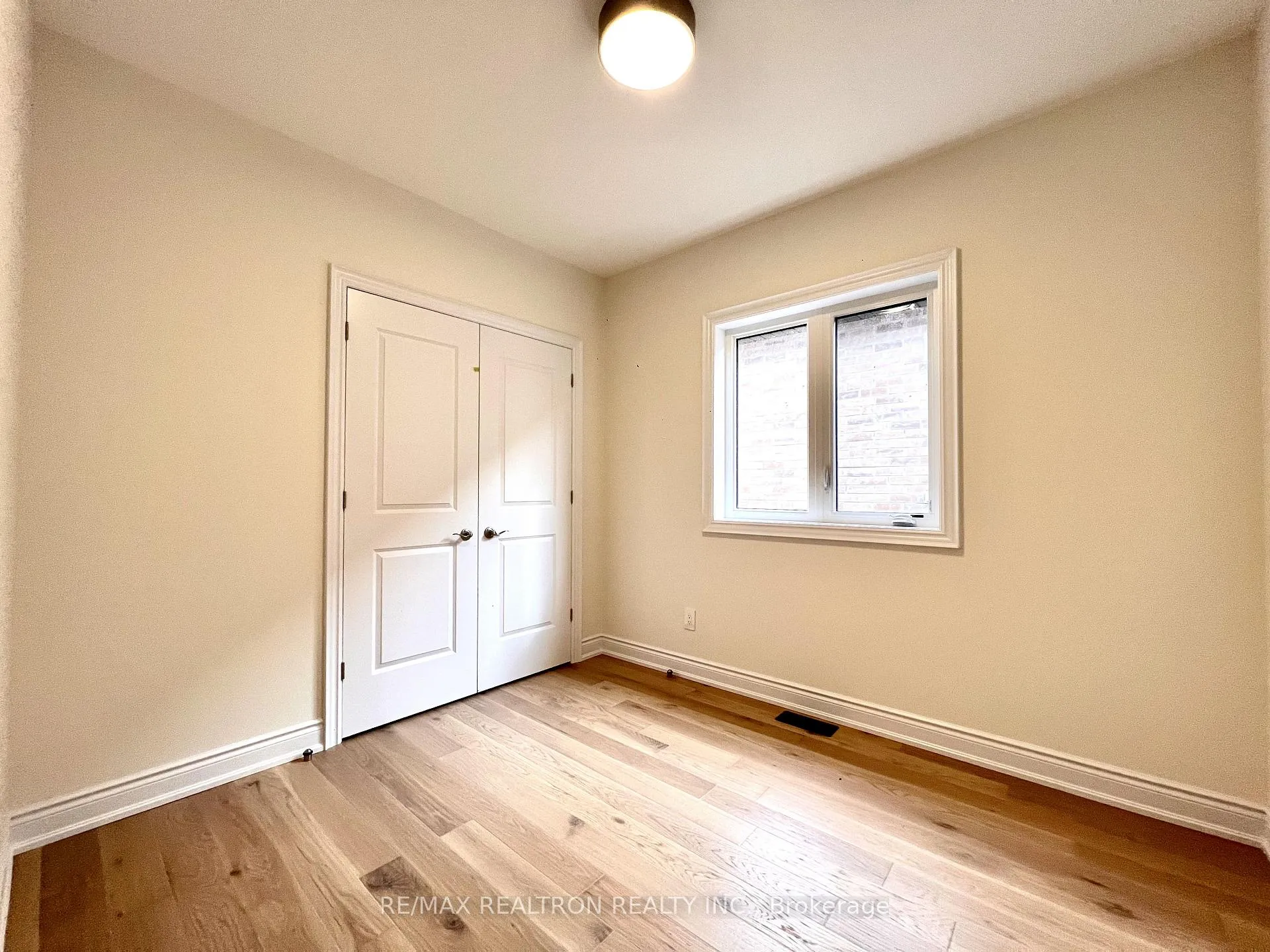 Photo 21 of 99 Bearberry Road, Springwater, Midhurst — HOMEH
