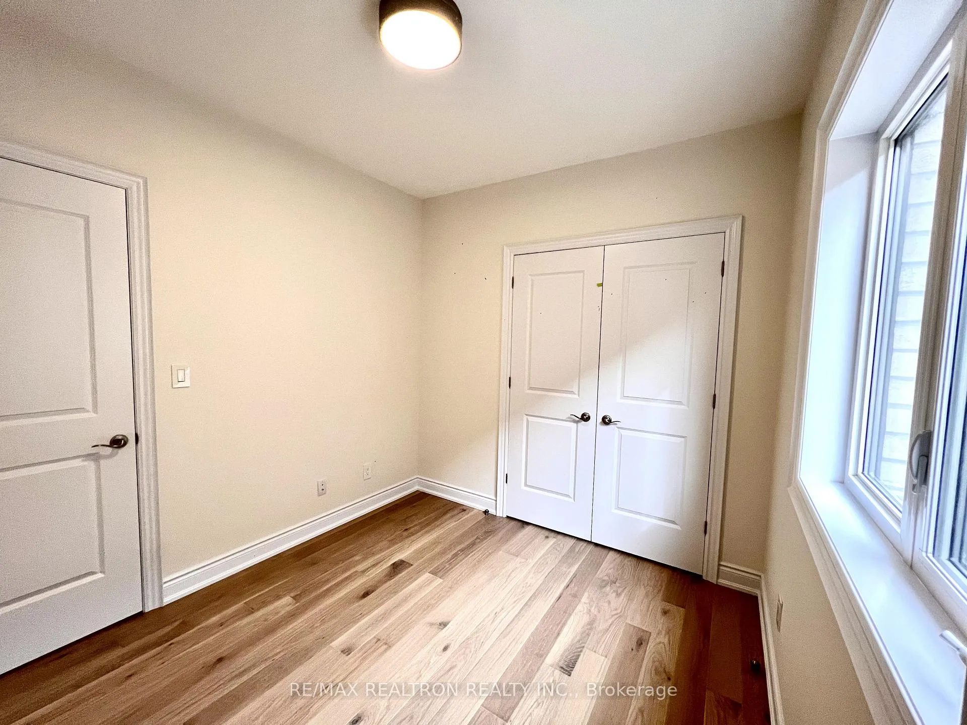 Photo 22 of 99 Bearberry Road, Springwater, Midhurst — HOMEH