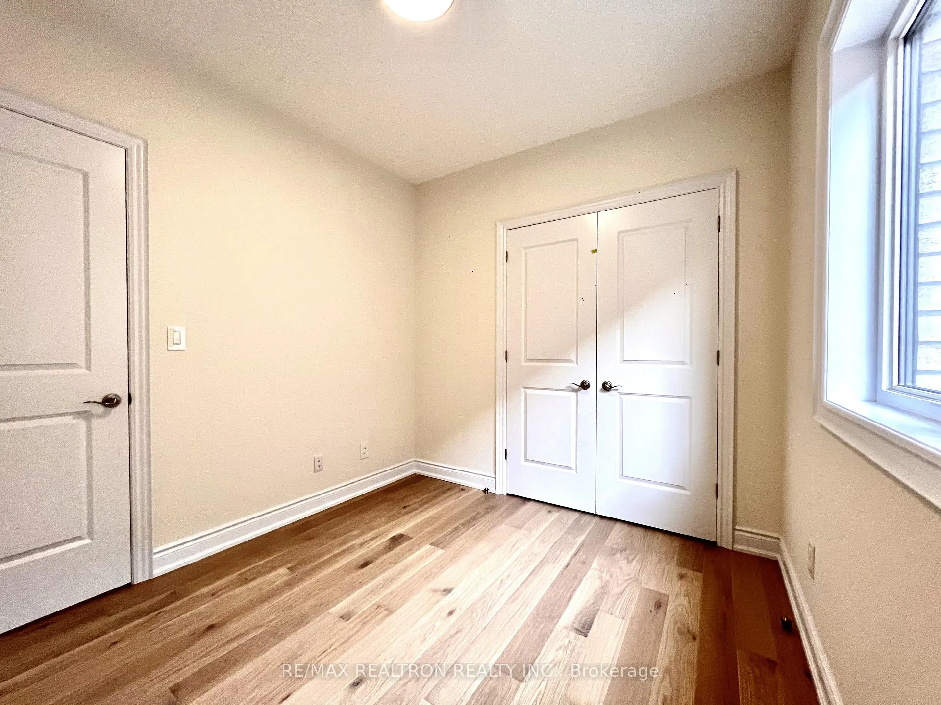 Photo 23 of 99 Bearberry Road, Springwater, Midhurst — HOMEH