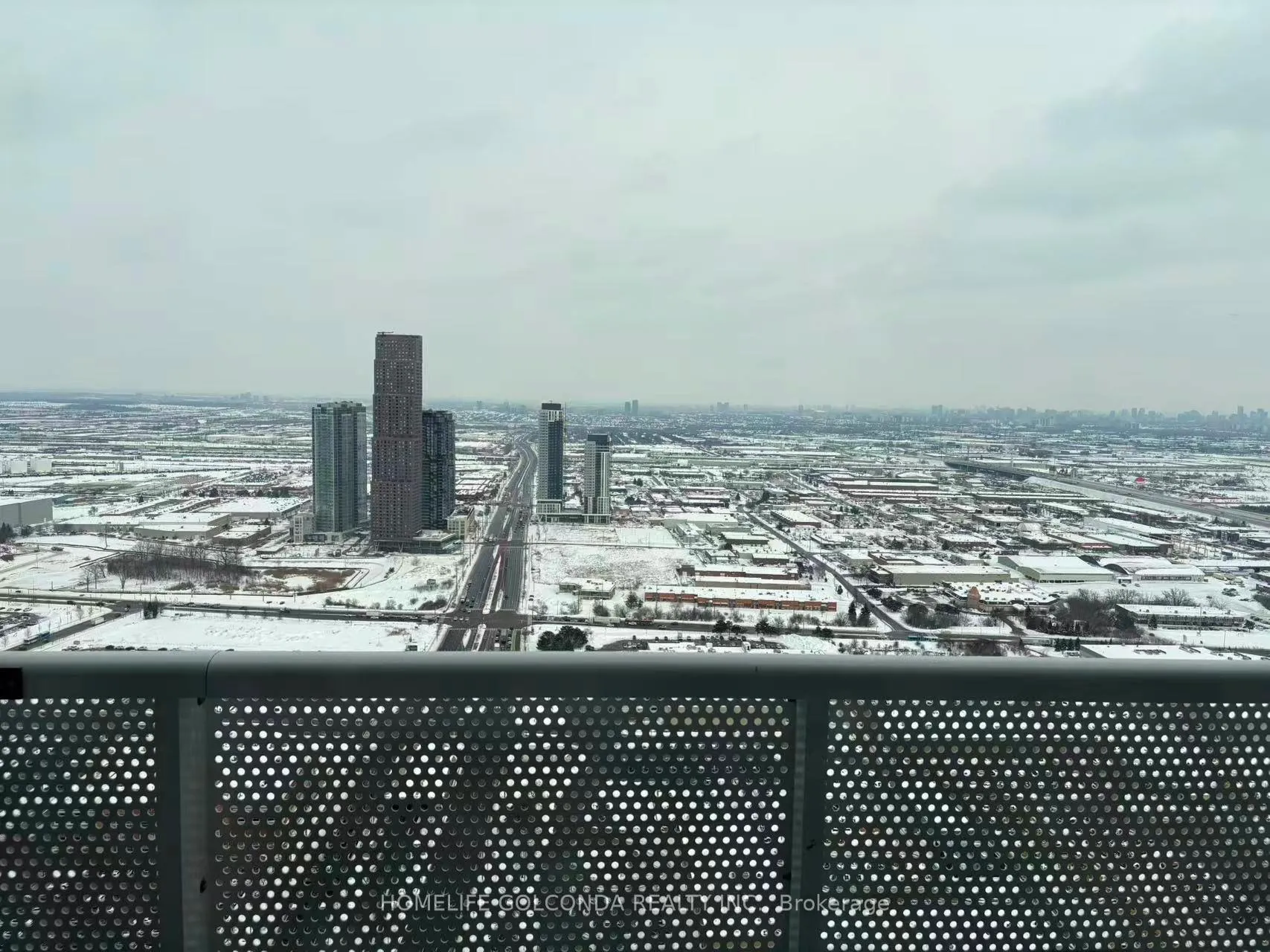 Photo 6 of Unit 5208, 8 Interchange wy, Vaughan, Vaughan Corporate Centre — HOMEH
