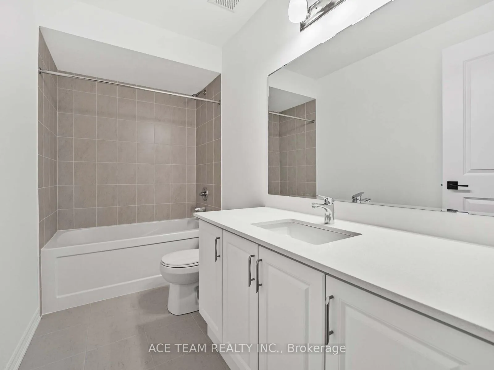 Photo 33 of 136 Molozzi Street, Erin — HOMEH