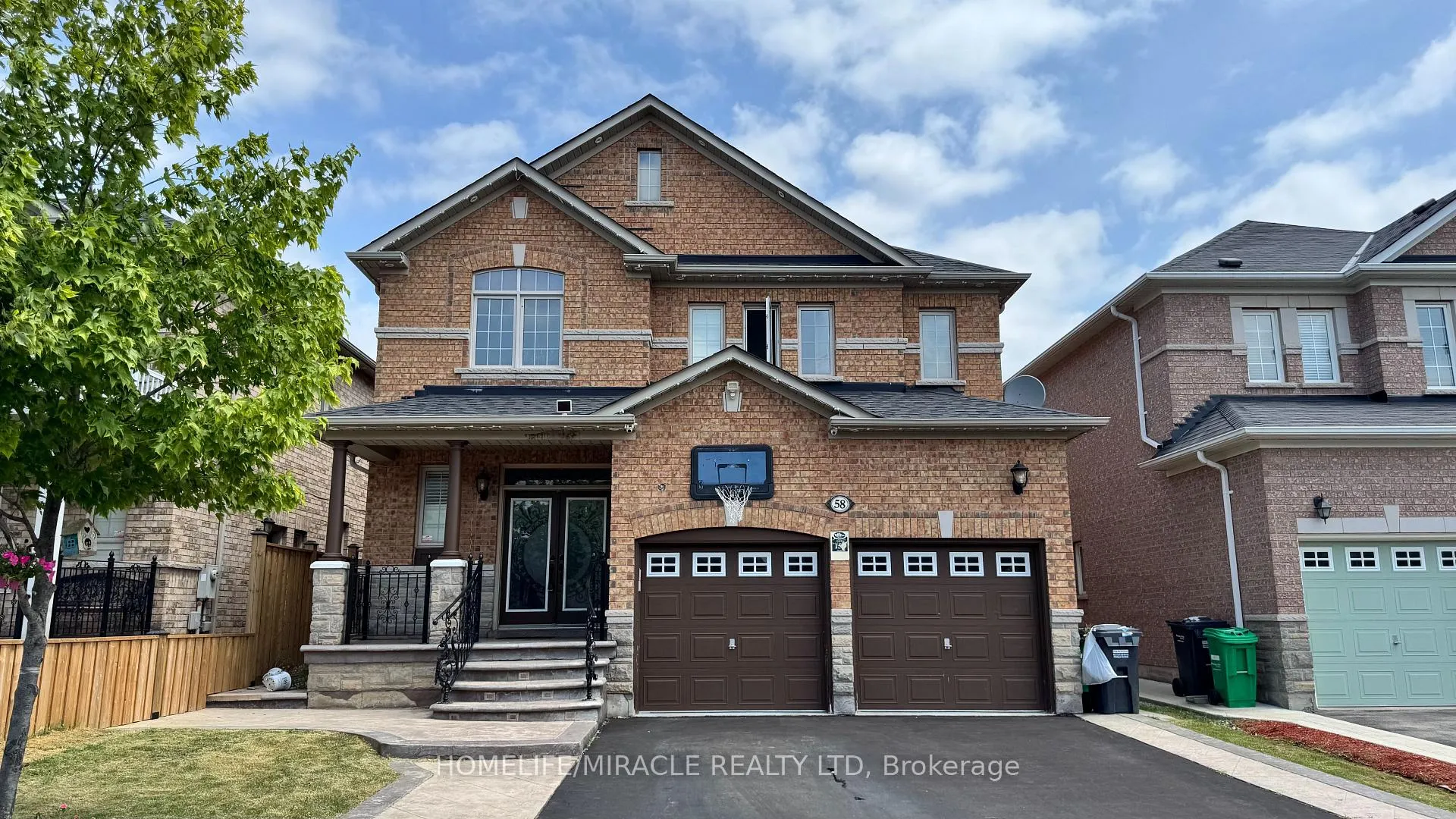 Front of 58 Dovehaven Cres.