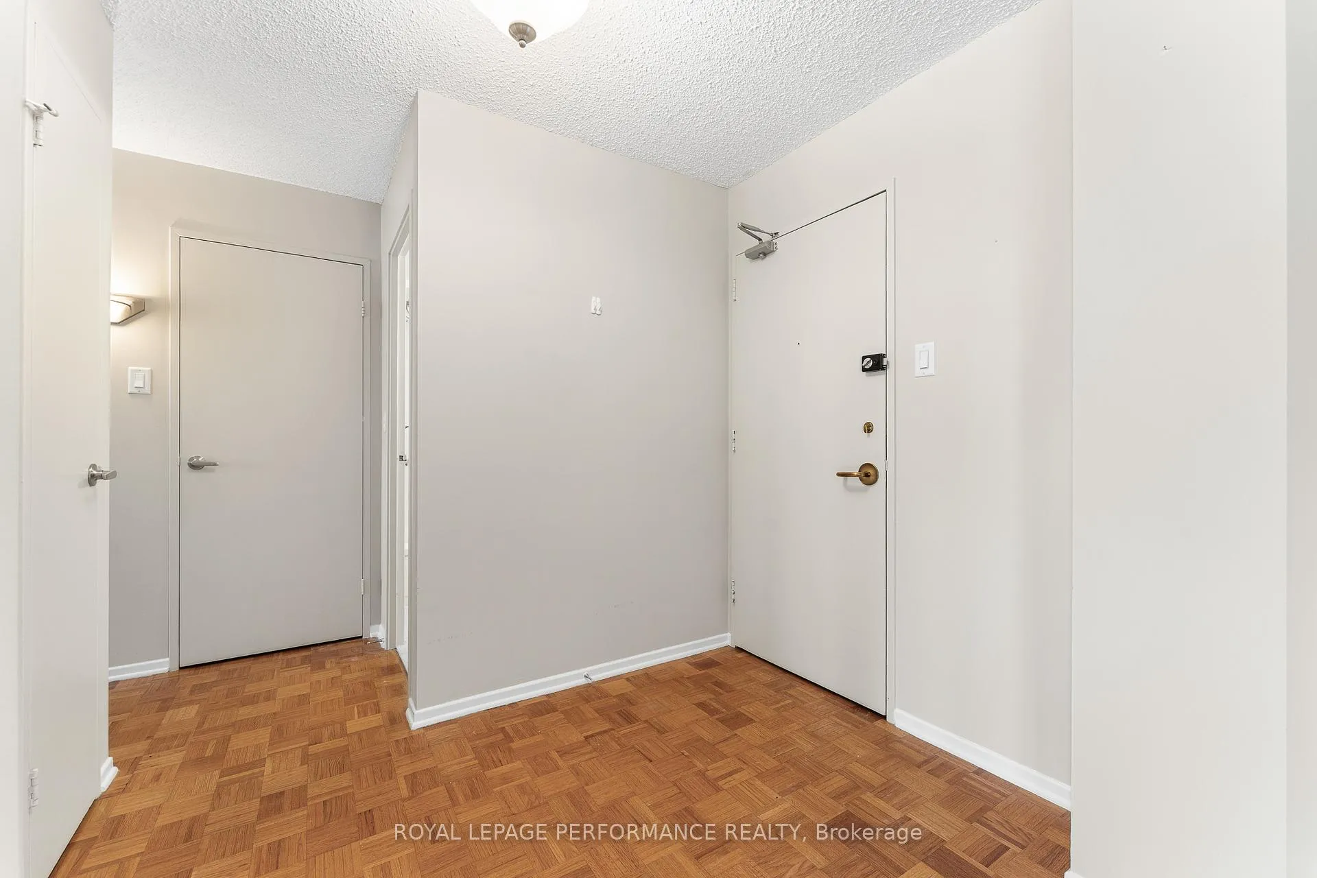Photo 5 of Unit 502, 2625 Regina Street, Ottawa, Britannia — HOMEH