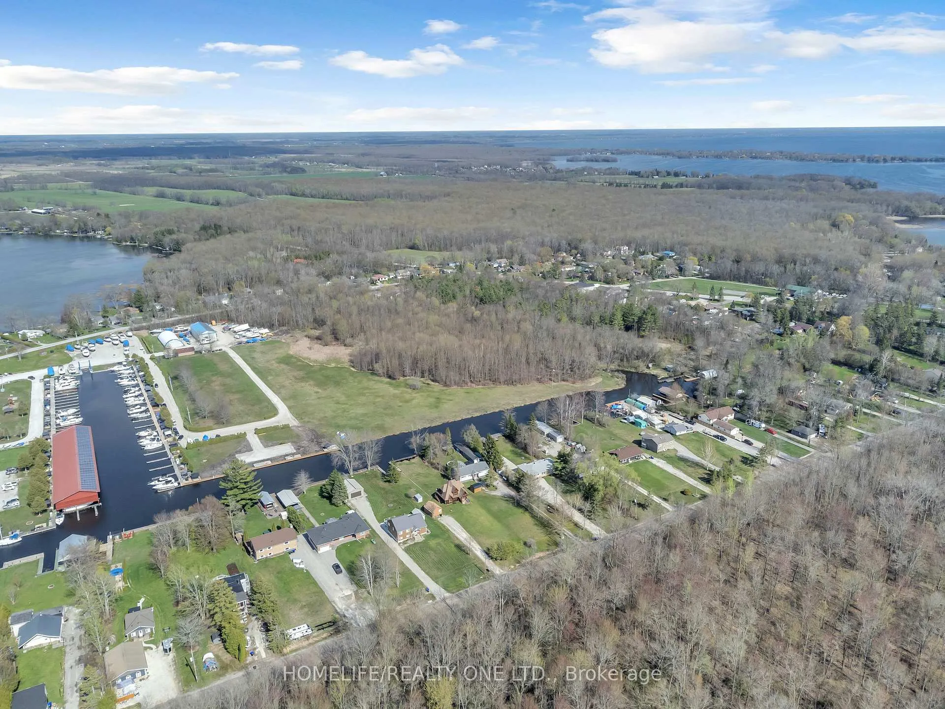 Photo 9 of 4055 Glen Cedar Drive, Ramara, Rural Ramara — HOMEH