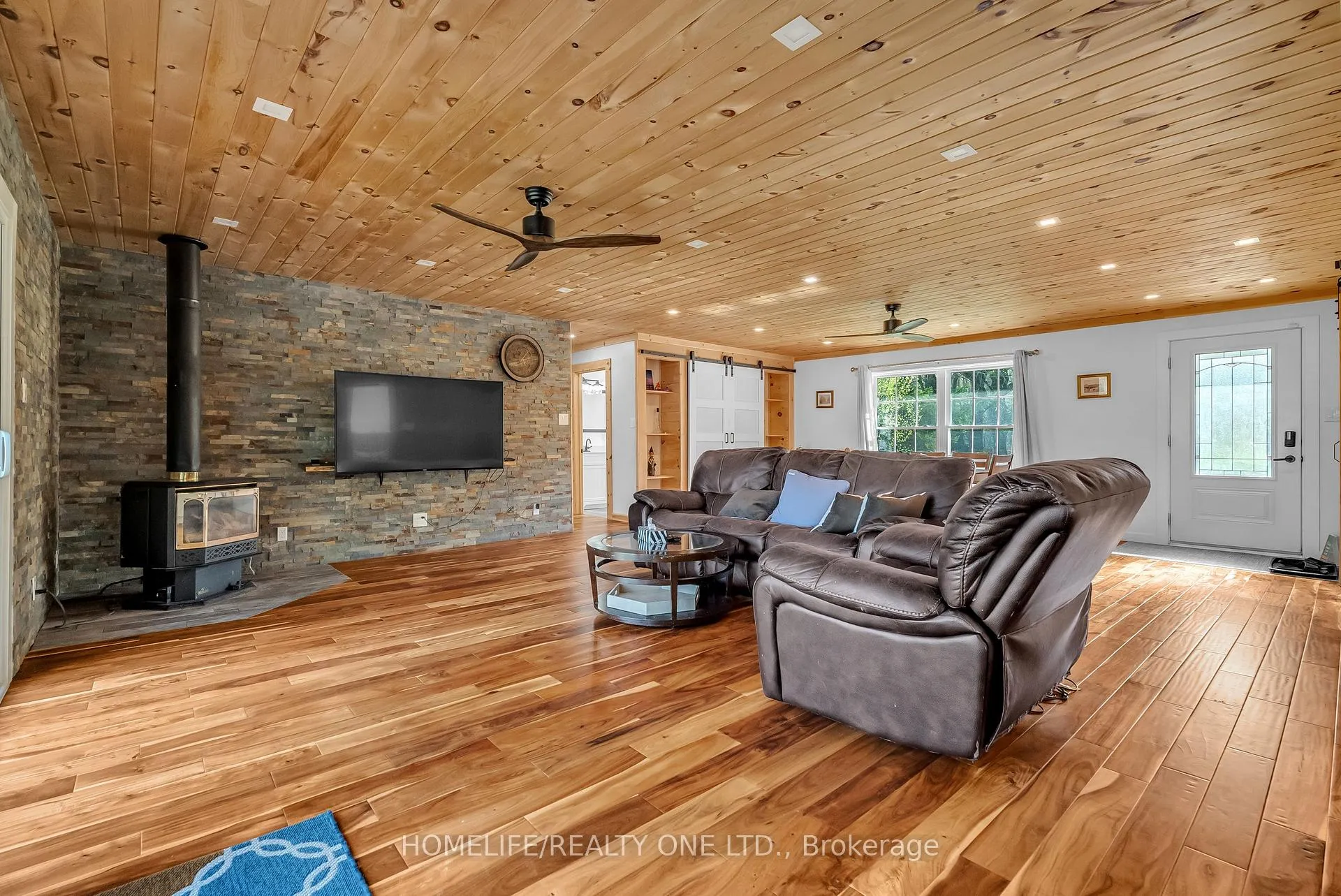 Photo 20 of 4055 Glen Cedar Drive, Ramara, Rural Ramara — HOMEH