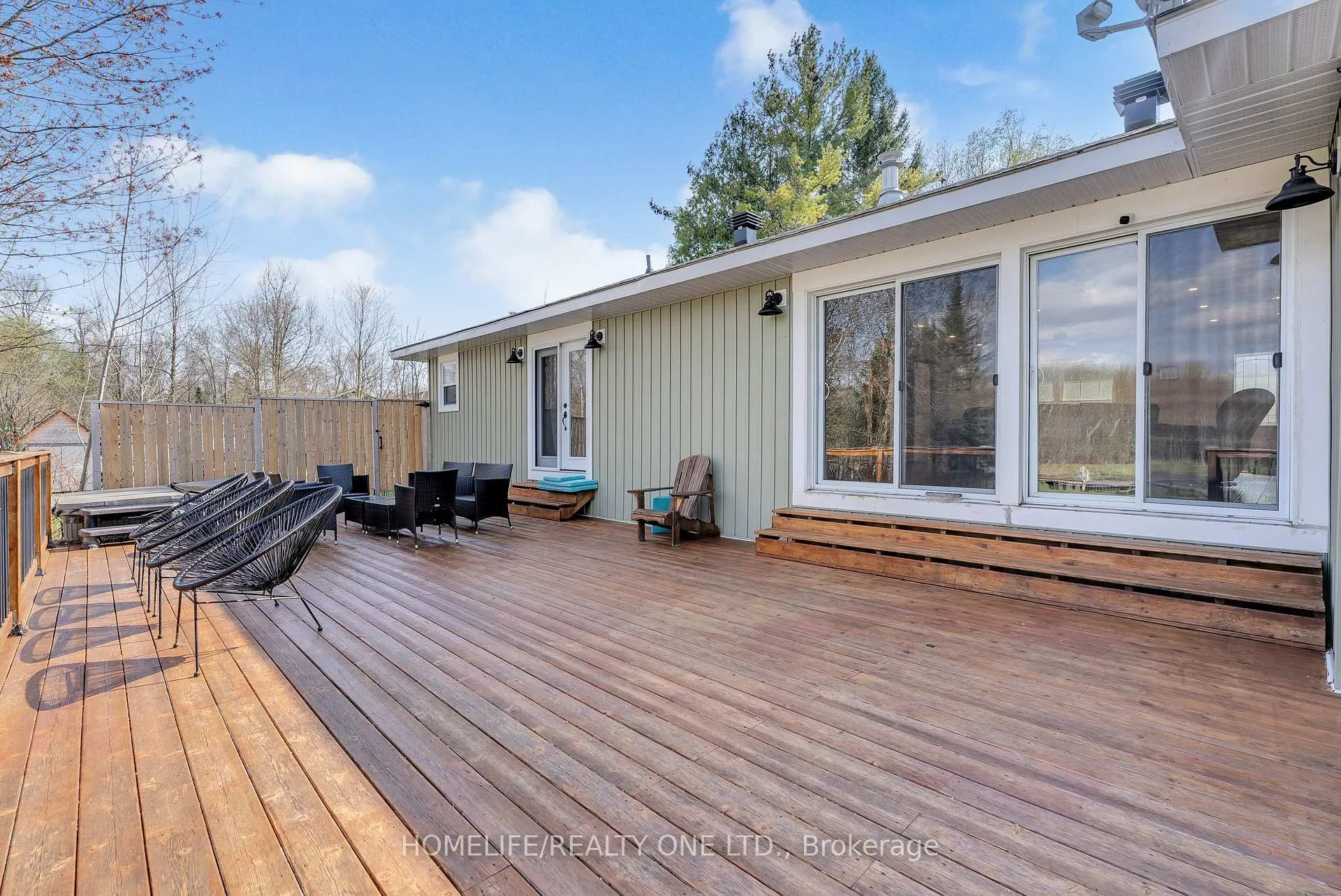 Photo 33 of 4055 Glen Cedar Drive, Ramara, Rural Ramara — HOMEH