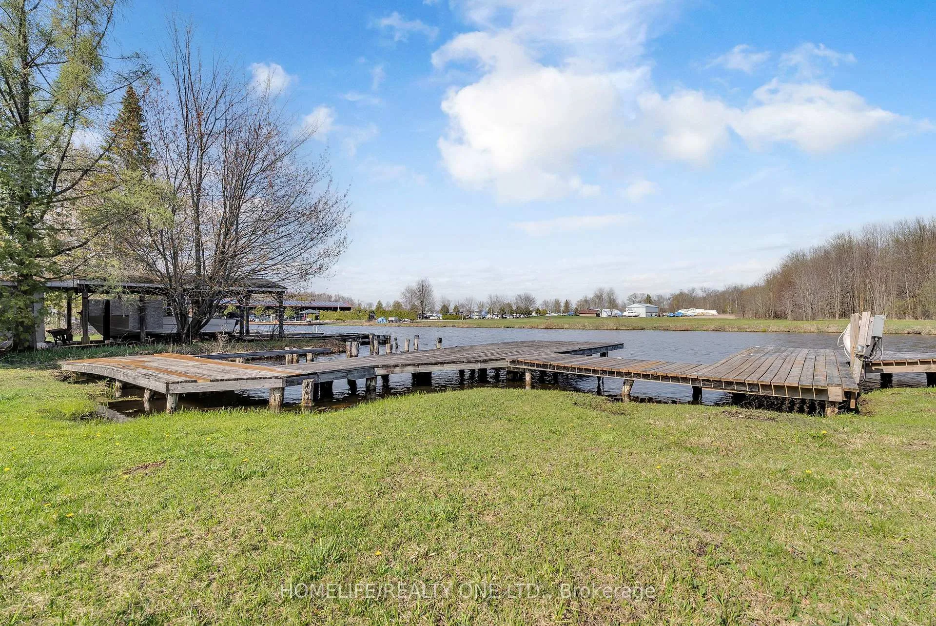 Photo 37 of 4055 Glen Cedar Drive, Ramara, Rural Ramara — HOMEH