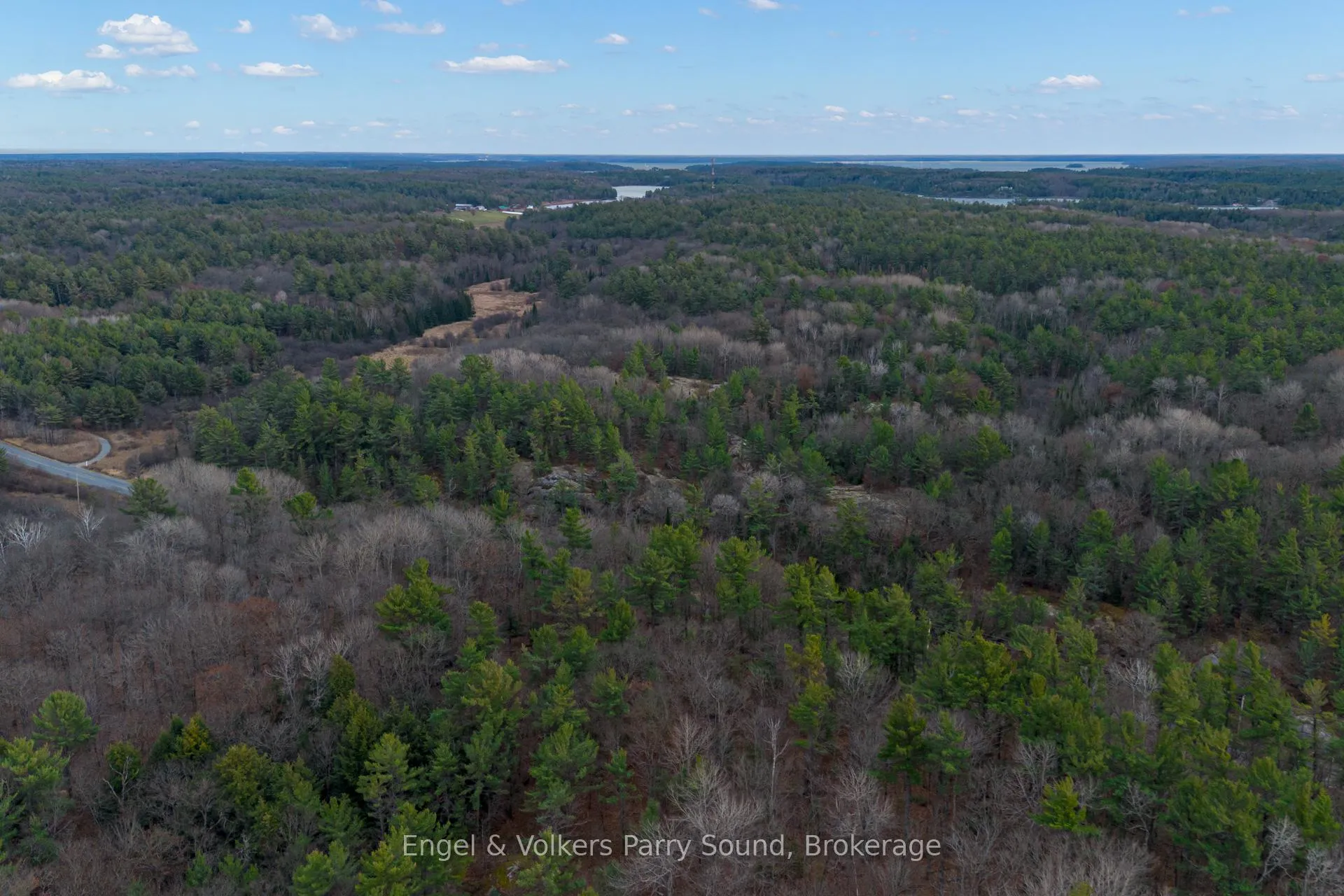 Photo 3 of 261 Highway 559, Carling — HOMEH