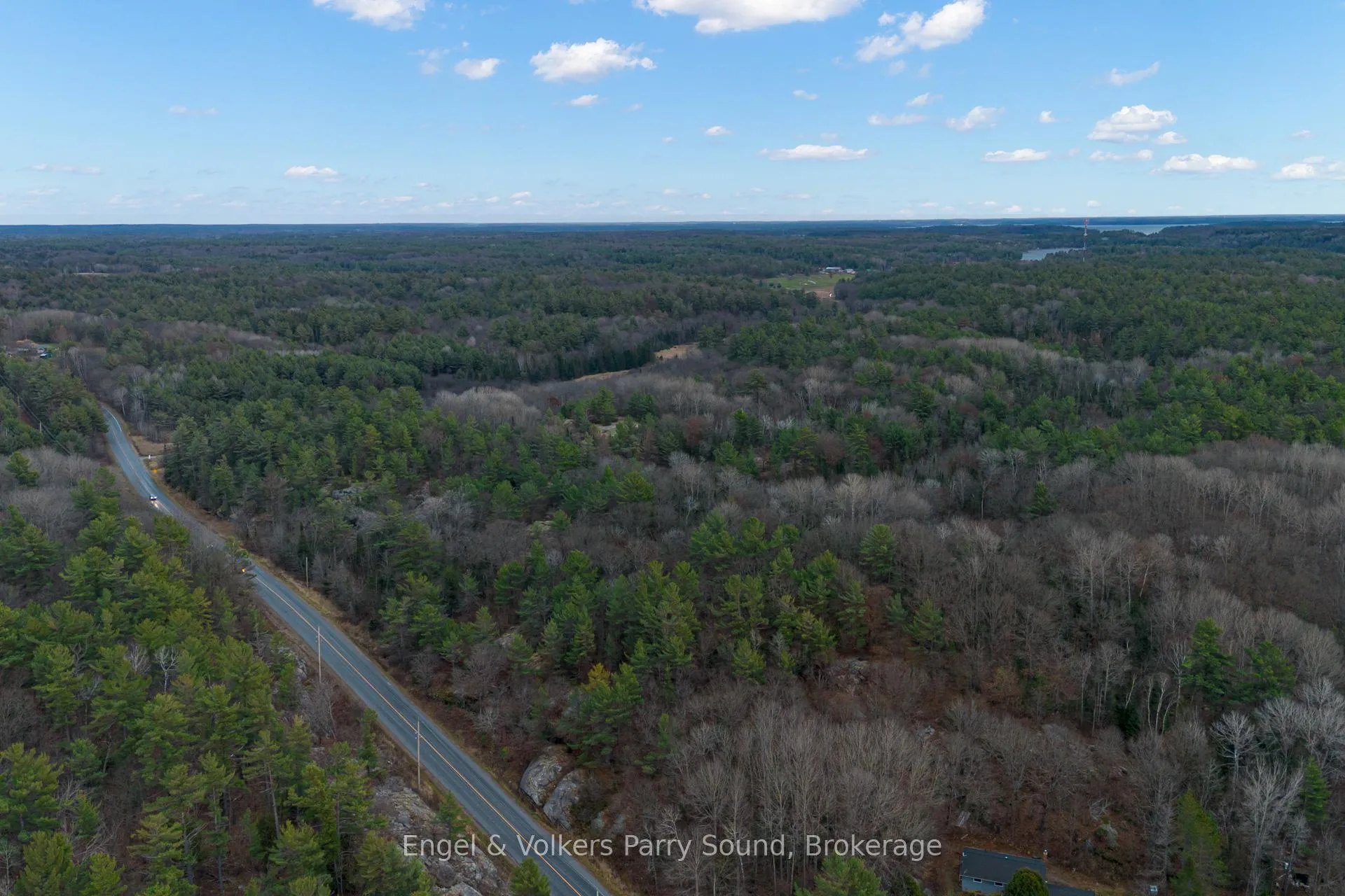 Photo 4 of 261 Highway 559, Carling — HOMEH