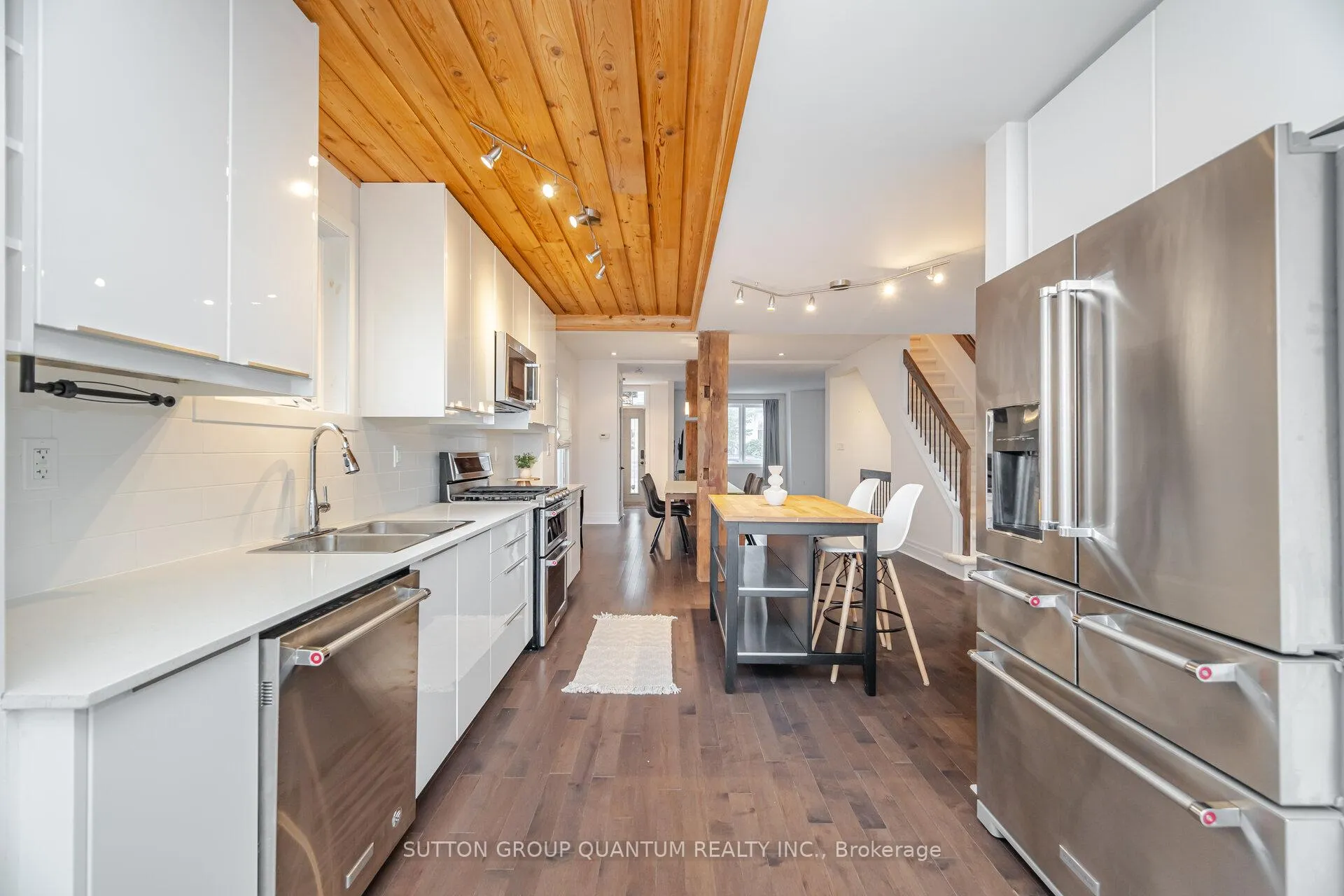 Photo 13 of 43 Woodbine Crescent E, Hamilton, Strathcona — HOMEH