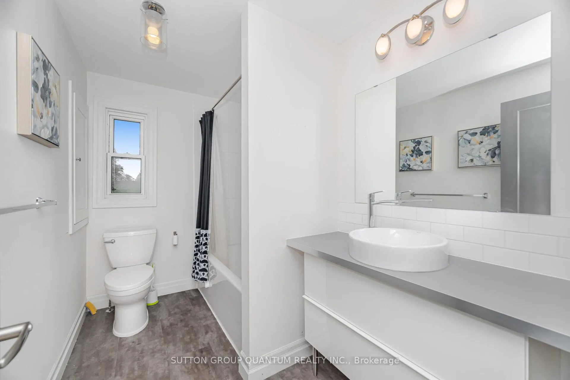 Photo 28 of 43 Woodbine Crescent E, Hamilton, Strathcona — HOMEH