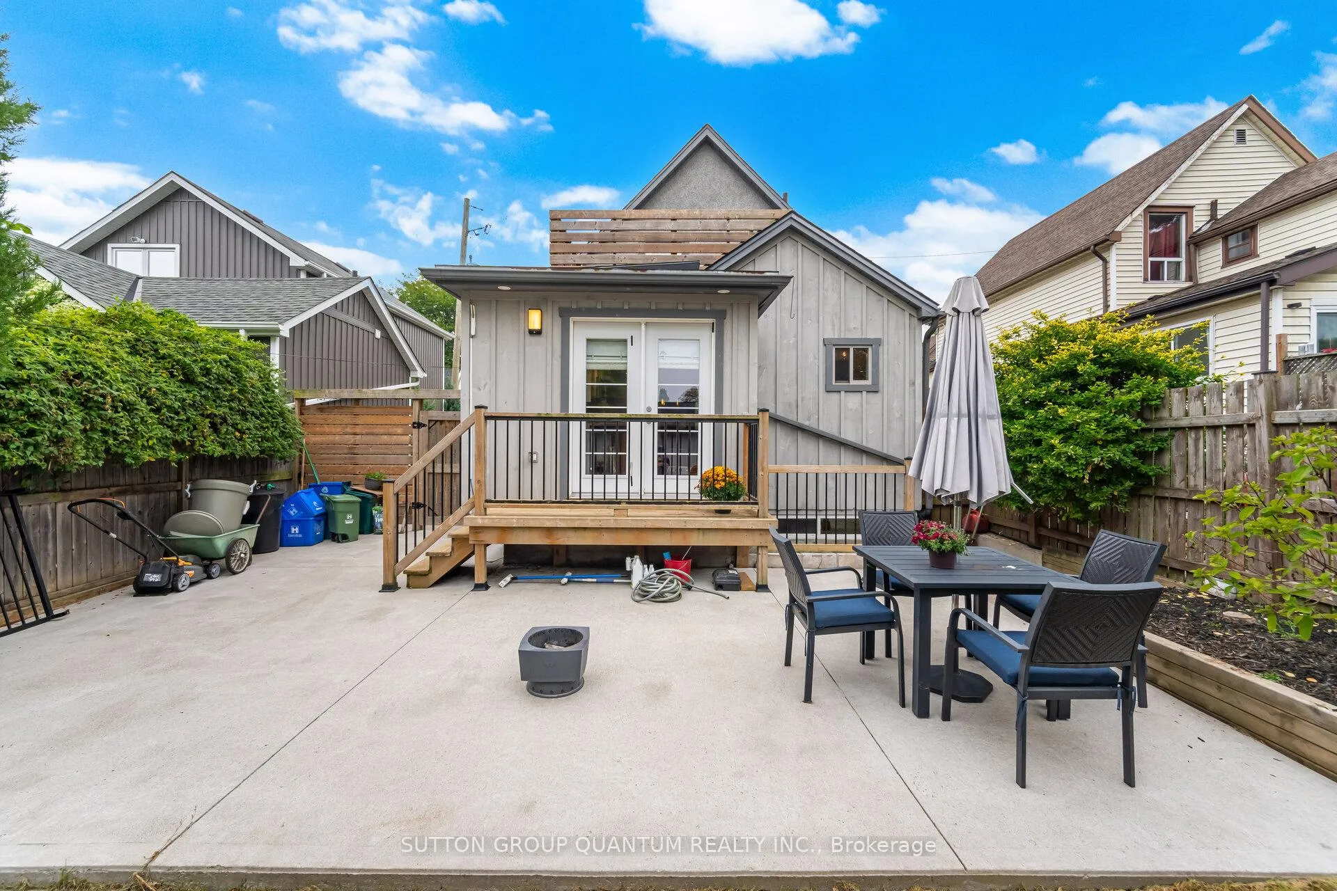 Photo 40 of 43 Woodbine Crescent E, Hamilton, Strathcona — HOMEH