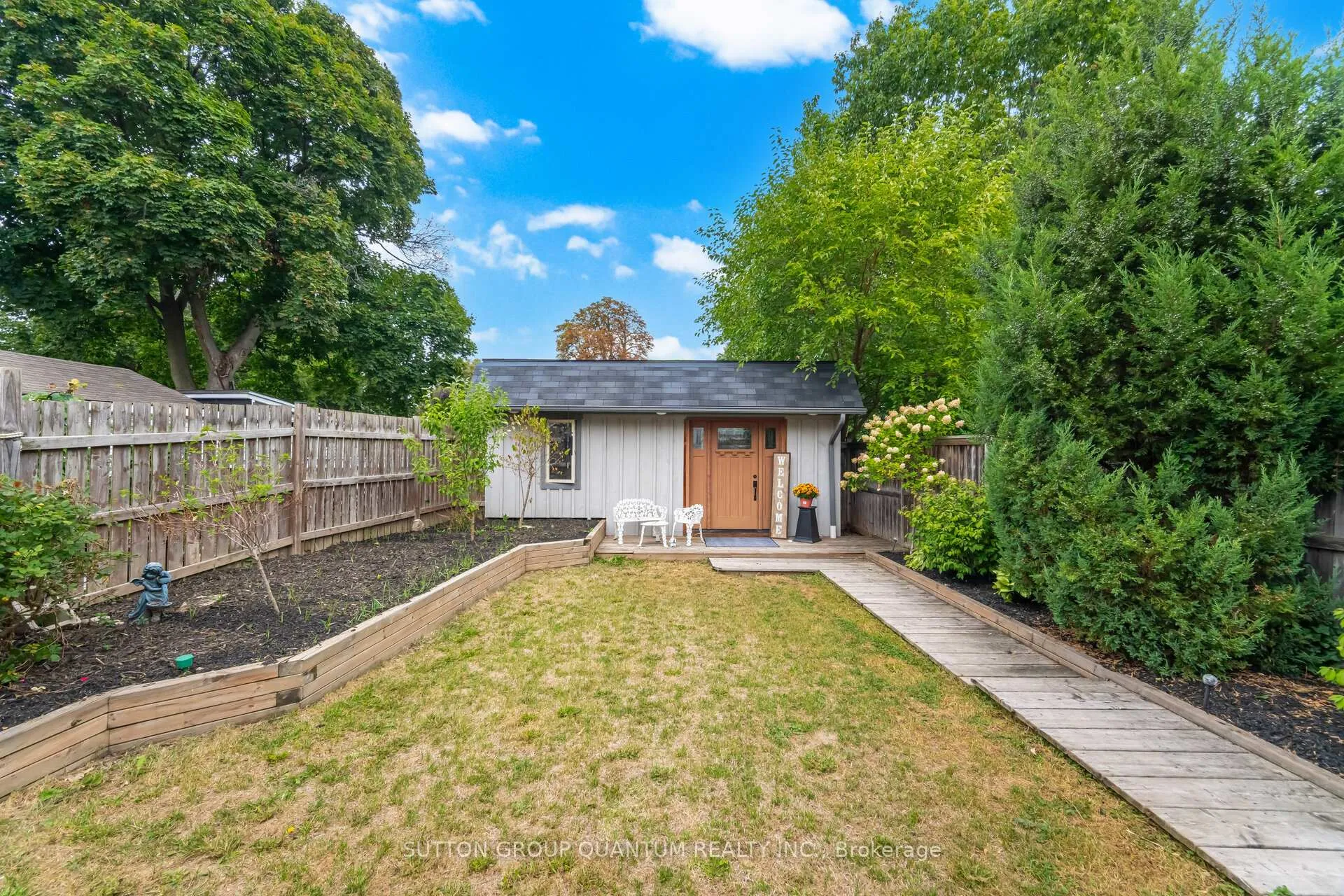 Photo 41 of 43 Woodbine Crescent E, Hamilton, Strathcona — HOMEH