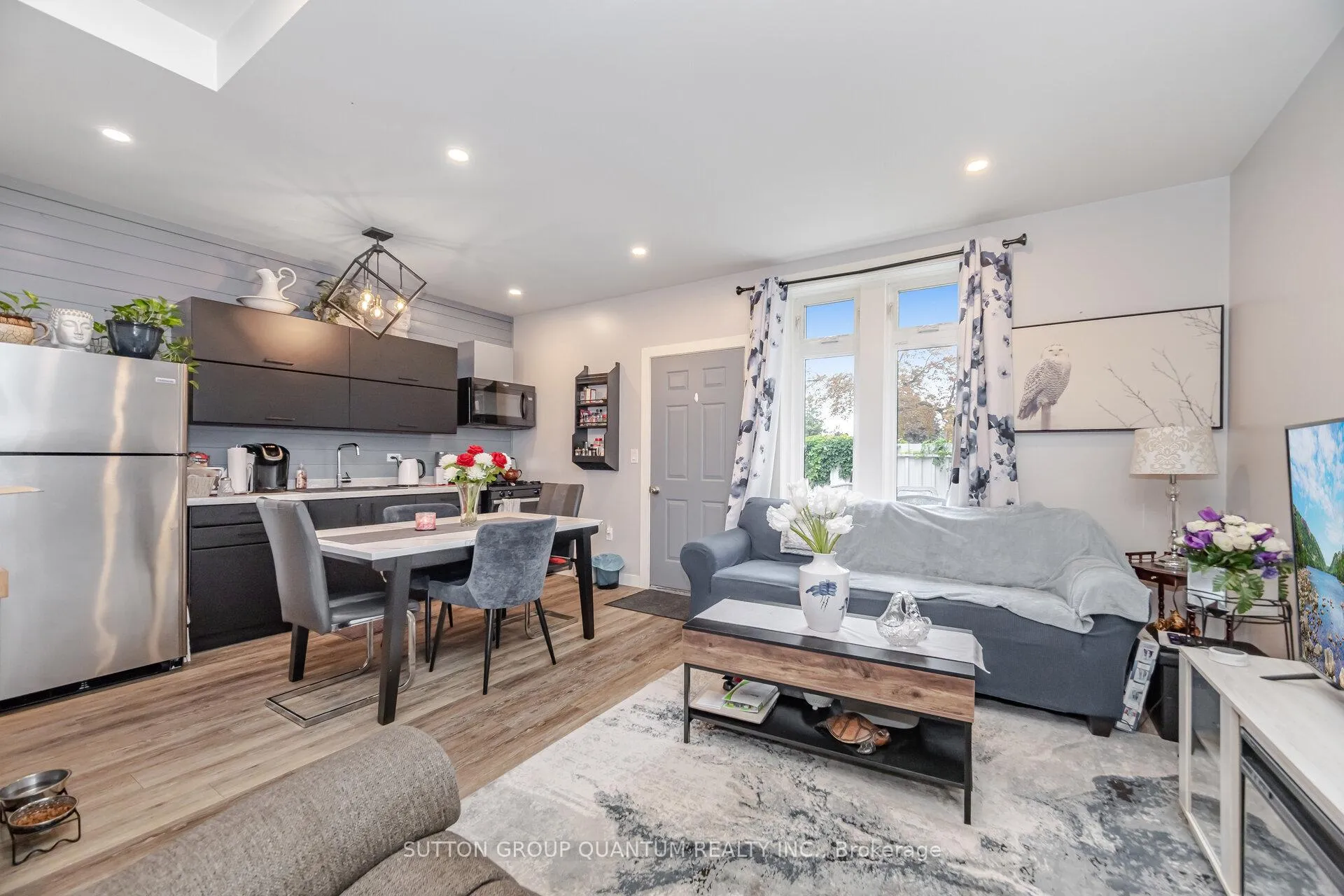 Photo 44 of 43 Woodbine Crescent E, Hamilton, Strathcona — HOMEH