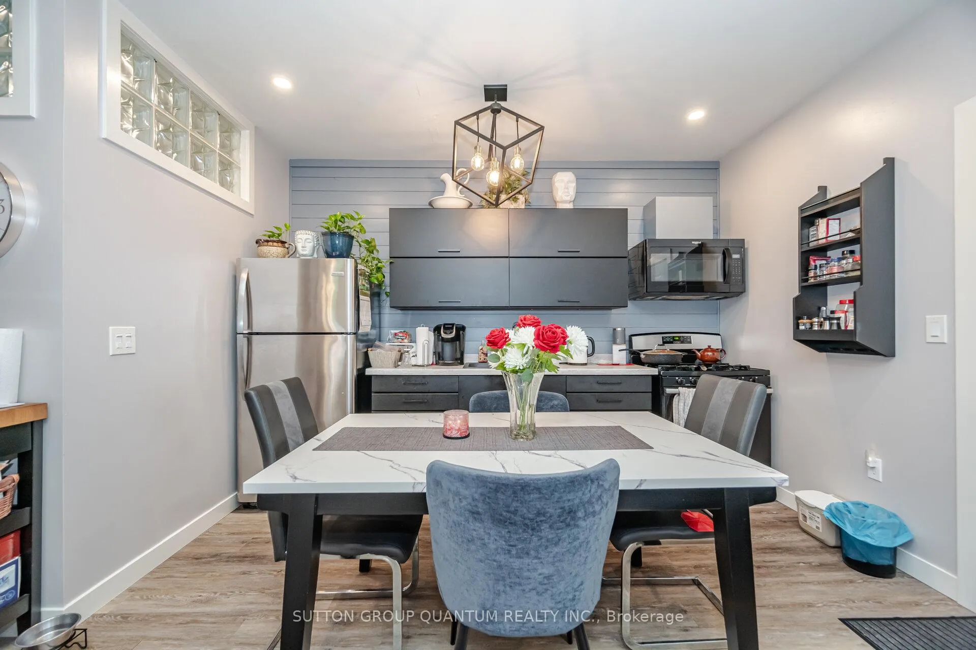 Photo 45 of 43 Woodbine Crescent E, Hamilton, Strathcona — HOMEH
