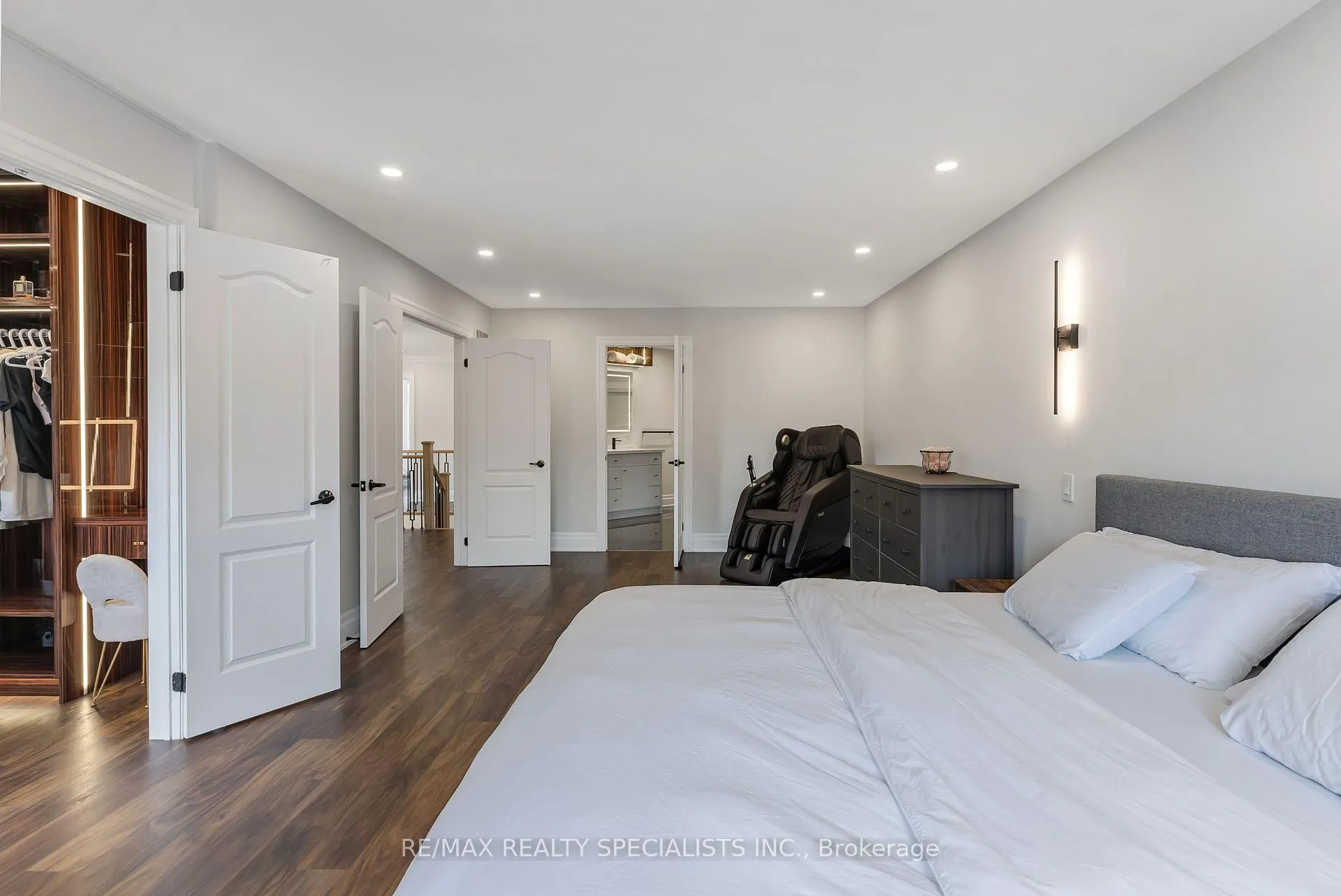 Photo 26 of 35 Ewart Street, Caledon, Bolton North — HOMEH