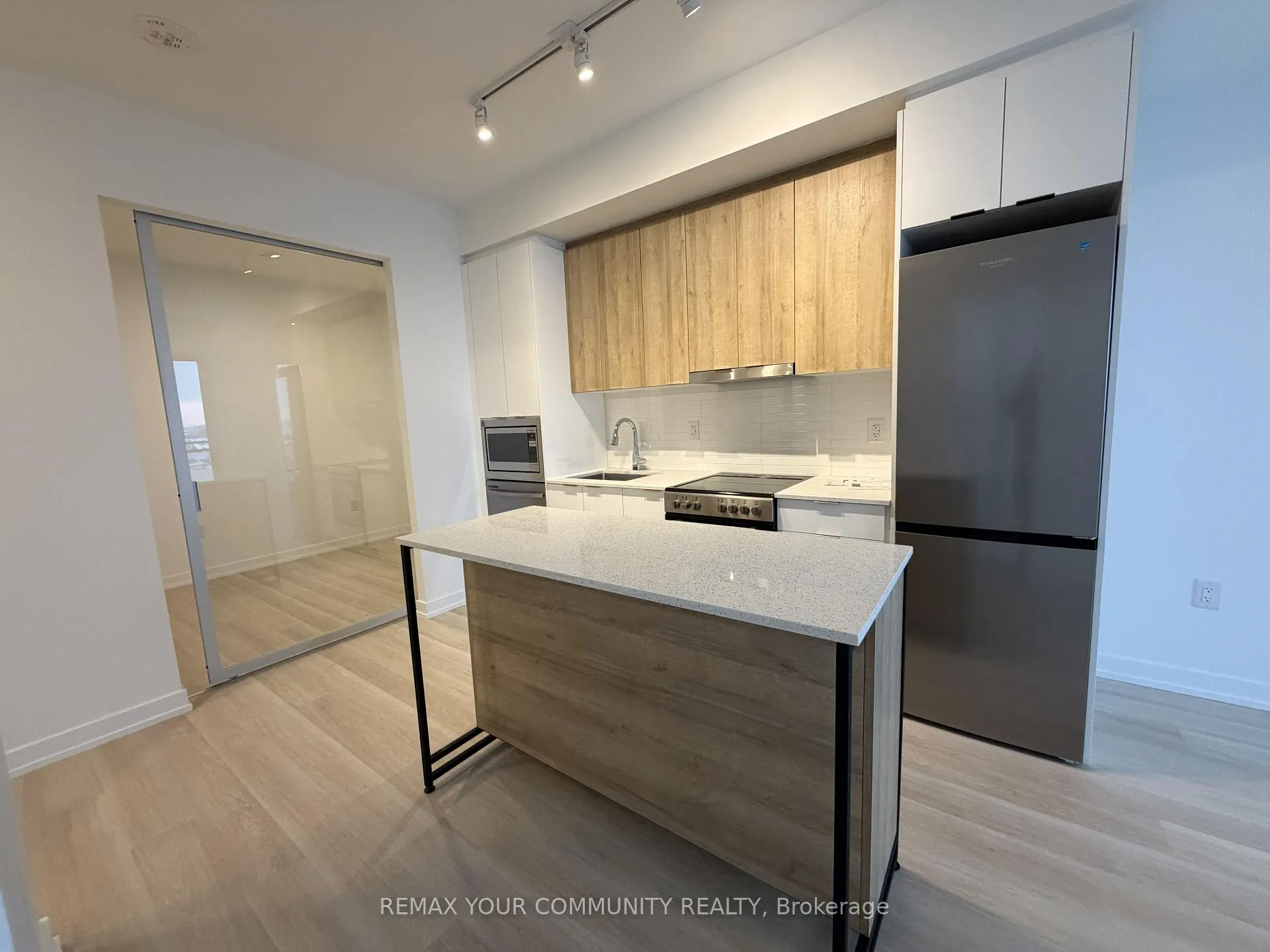 Photo 4 of Unit A-1006, 9763 Markham Road, Markham, Greensborough — HOMEH