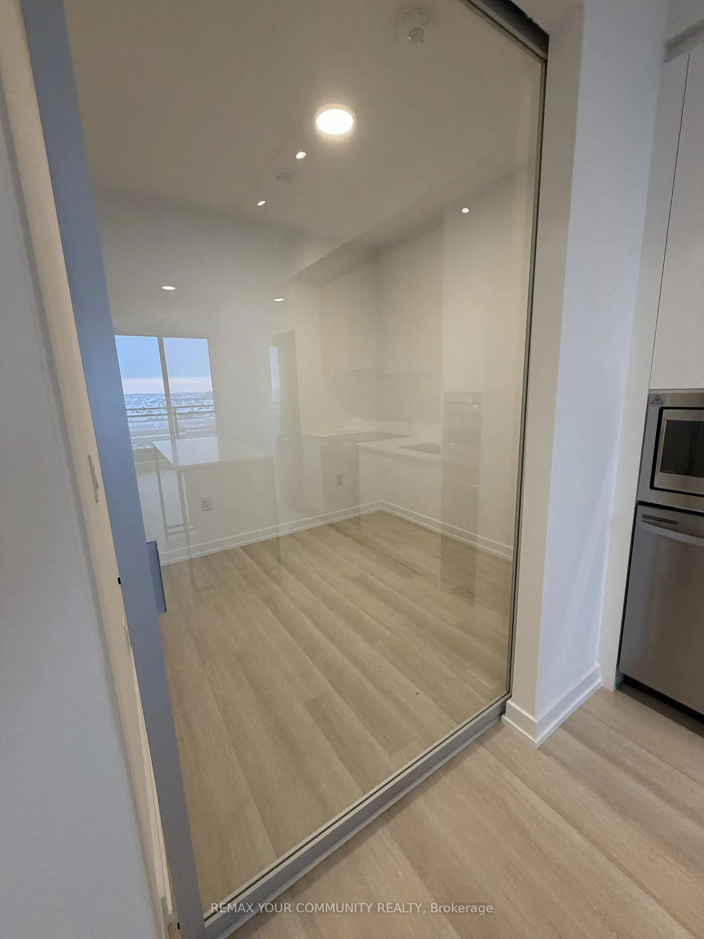 Photo 6 of Unit A-1006, 9763 Markham Road, Markham, Greensborough — HOMEH