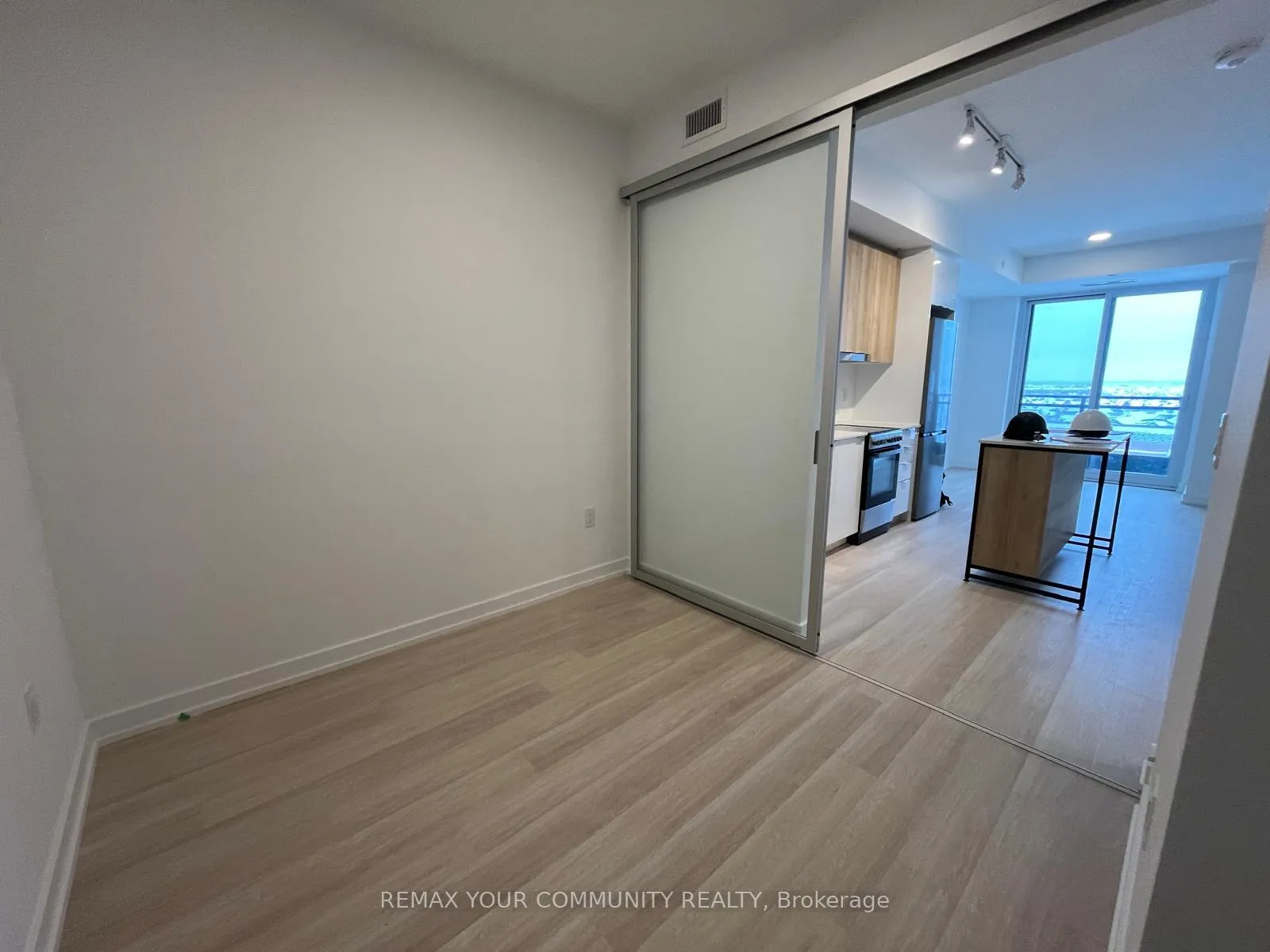 Photo 7 of Unit A-1006, 9763 Markham Road, Markham, Greensborough — HOMEH