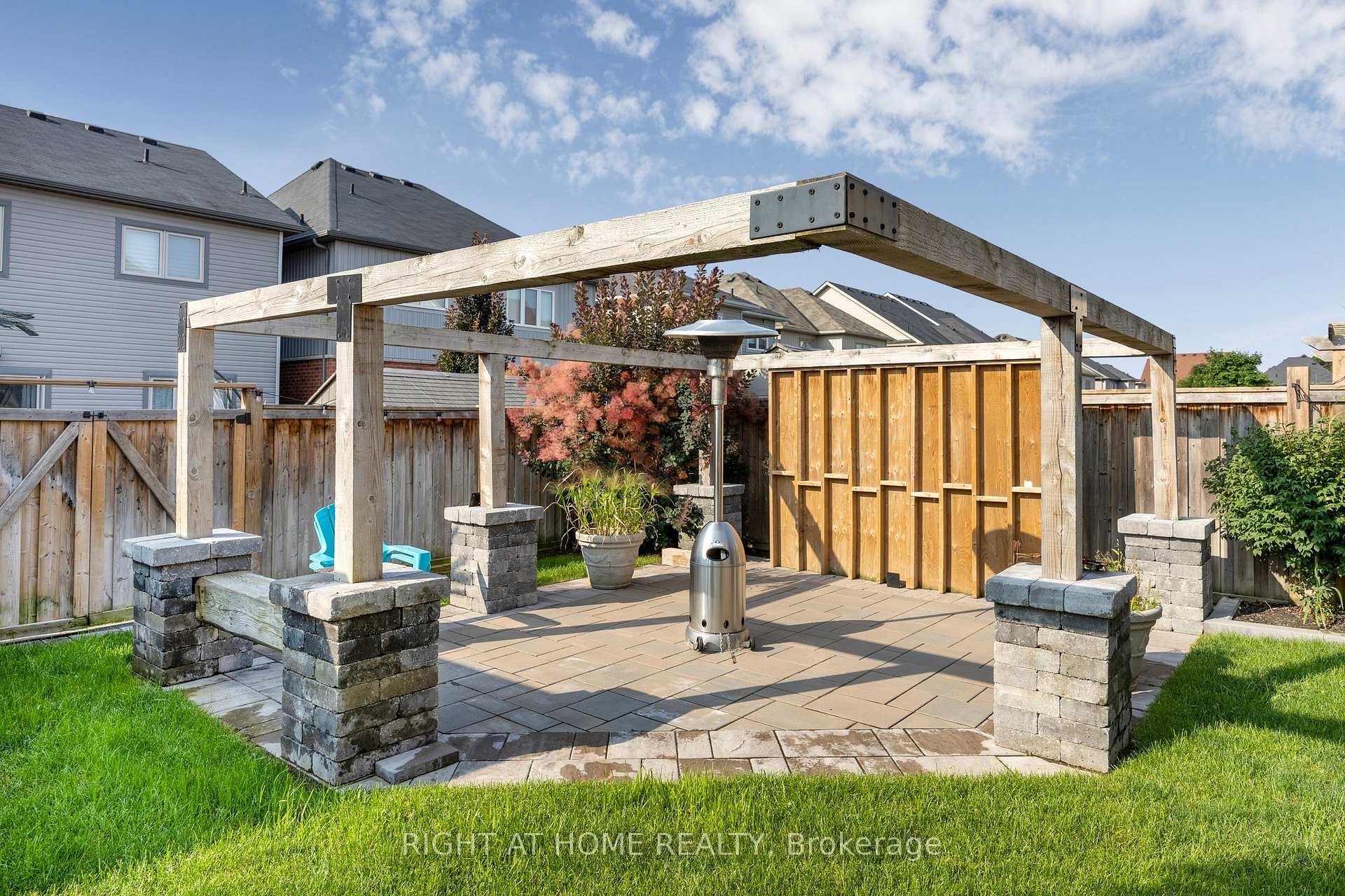 Photo 22 of 53 Decarolis Crescent, Essa, Angus — HOMEH