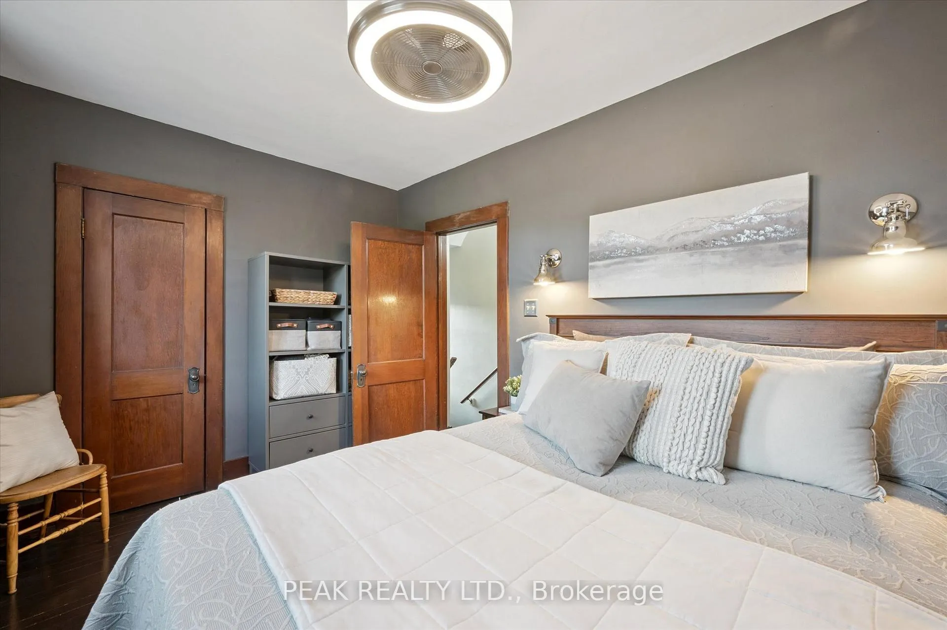 Photo 20 of 482 Wellington Street N, Kitchener — HOMEH