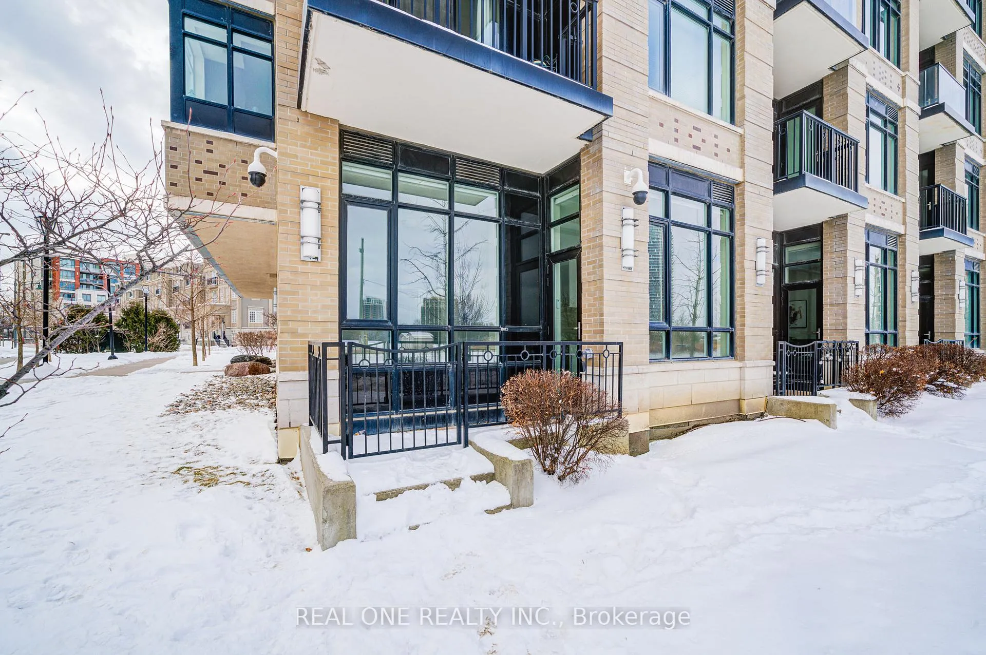 Photo 1 of Unit 107, 111 Upper Duke Crescent, Markham, Unionville — HOMEH