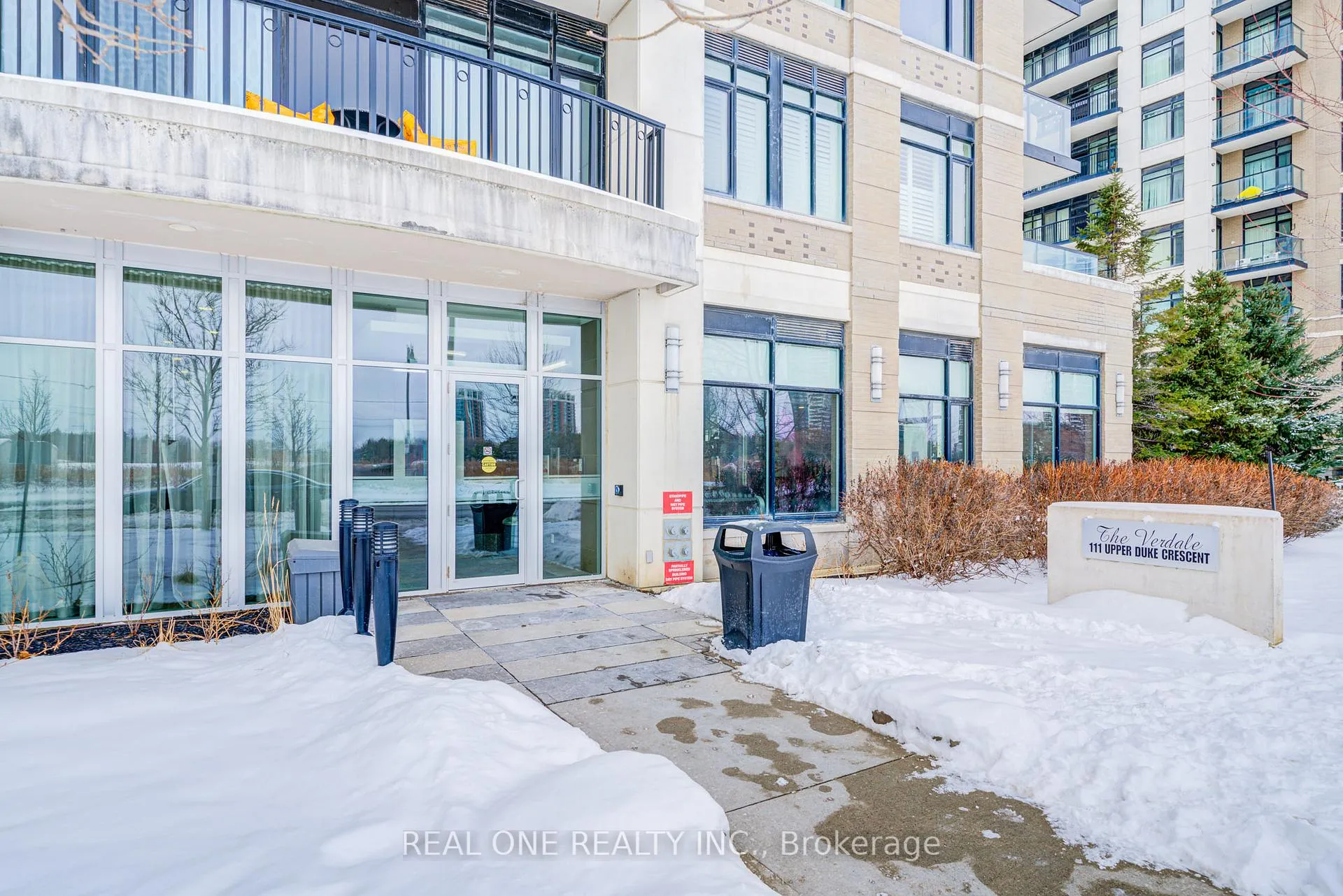 Photo 5 of Unit 107, 111 Upper Duke Crescent, Markham, Unionville — HOMEH