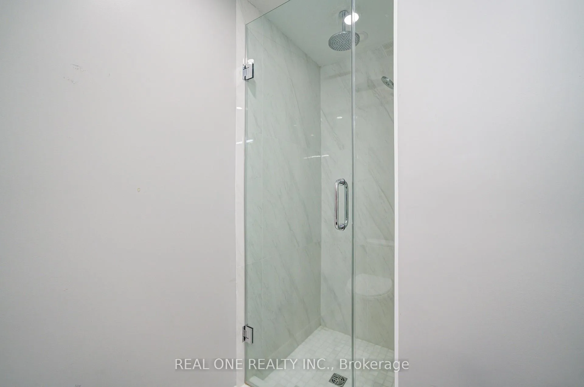 Photo 13 of Unit 107, 111 Upper Duke Crescent, Markham, Unionville — HOMEH