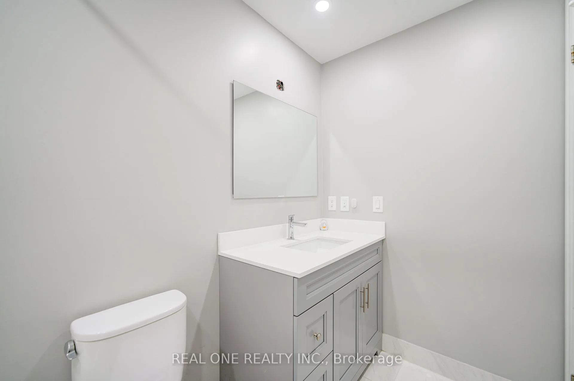 Photo 25 of Unit 107, 111 Upper Duke Crescent, Markham, Unionville — HOMEH