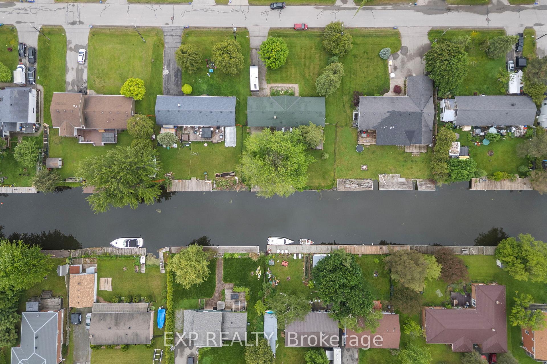 Photo 3 of 38 Canal Street, Georgina, Keswick South — HOMEH