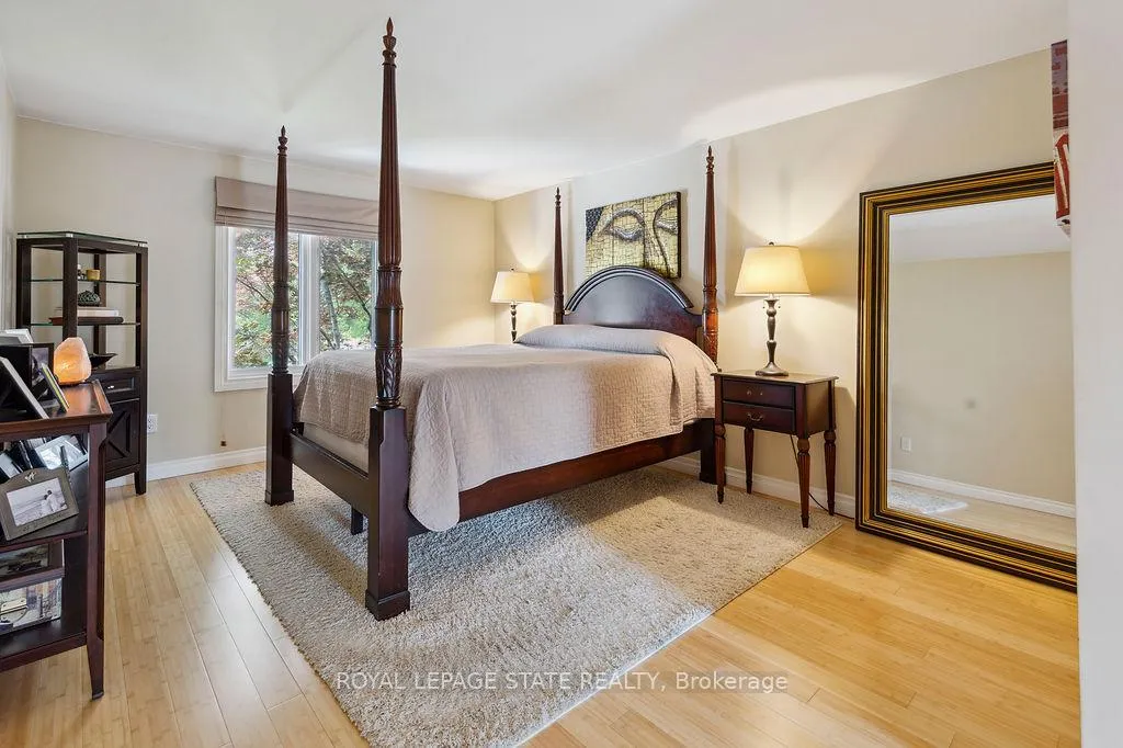 Photo 20 of 574 Tomahawk Crescent, Hamilton, Ancaster — HOMEH