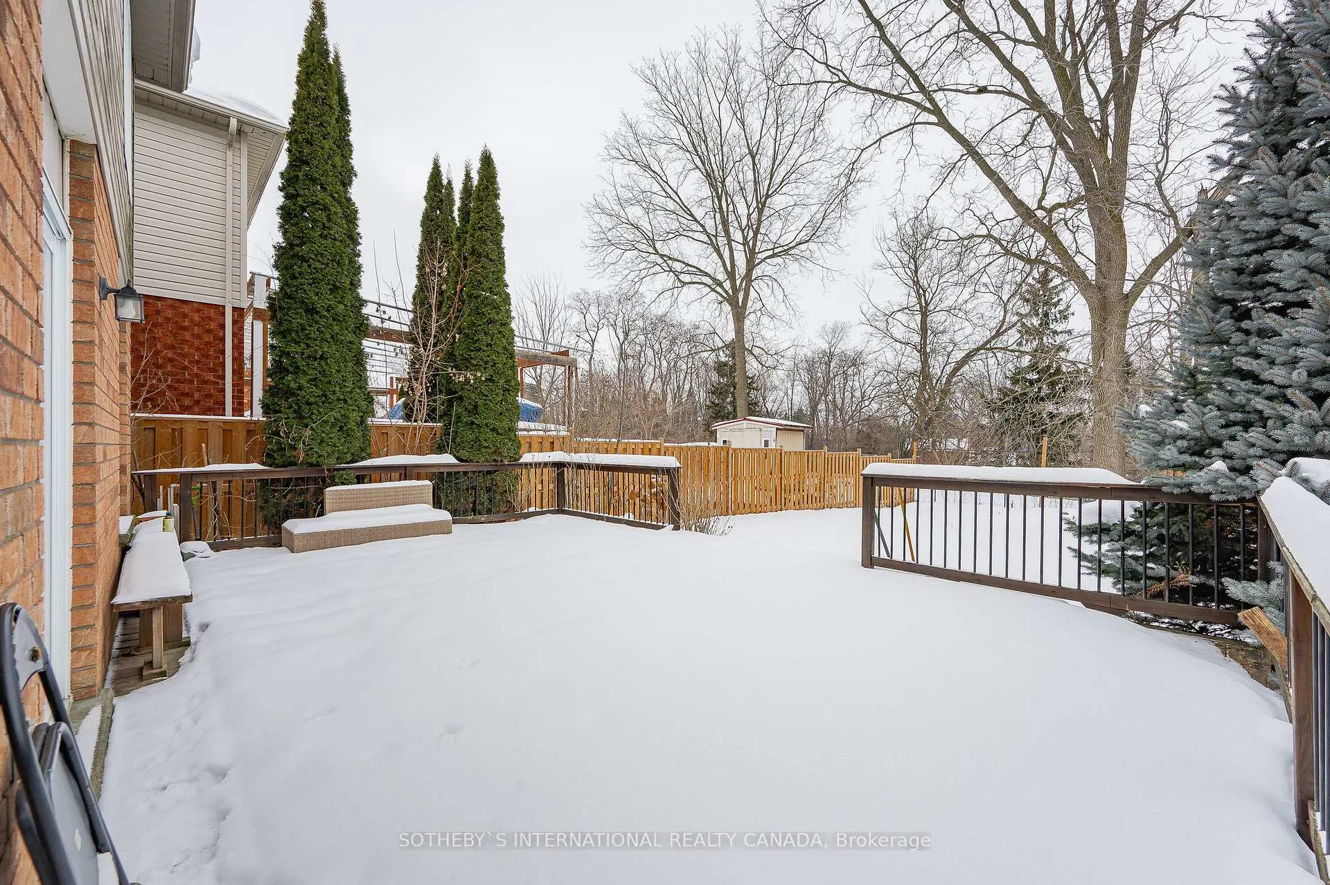 Photo 33 of 218 Doon Mills Drive, Kitchener — HOMEH