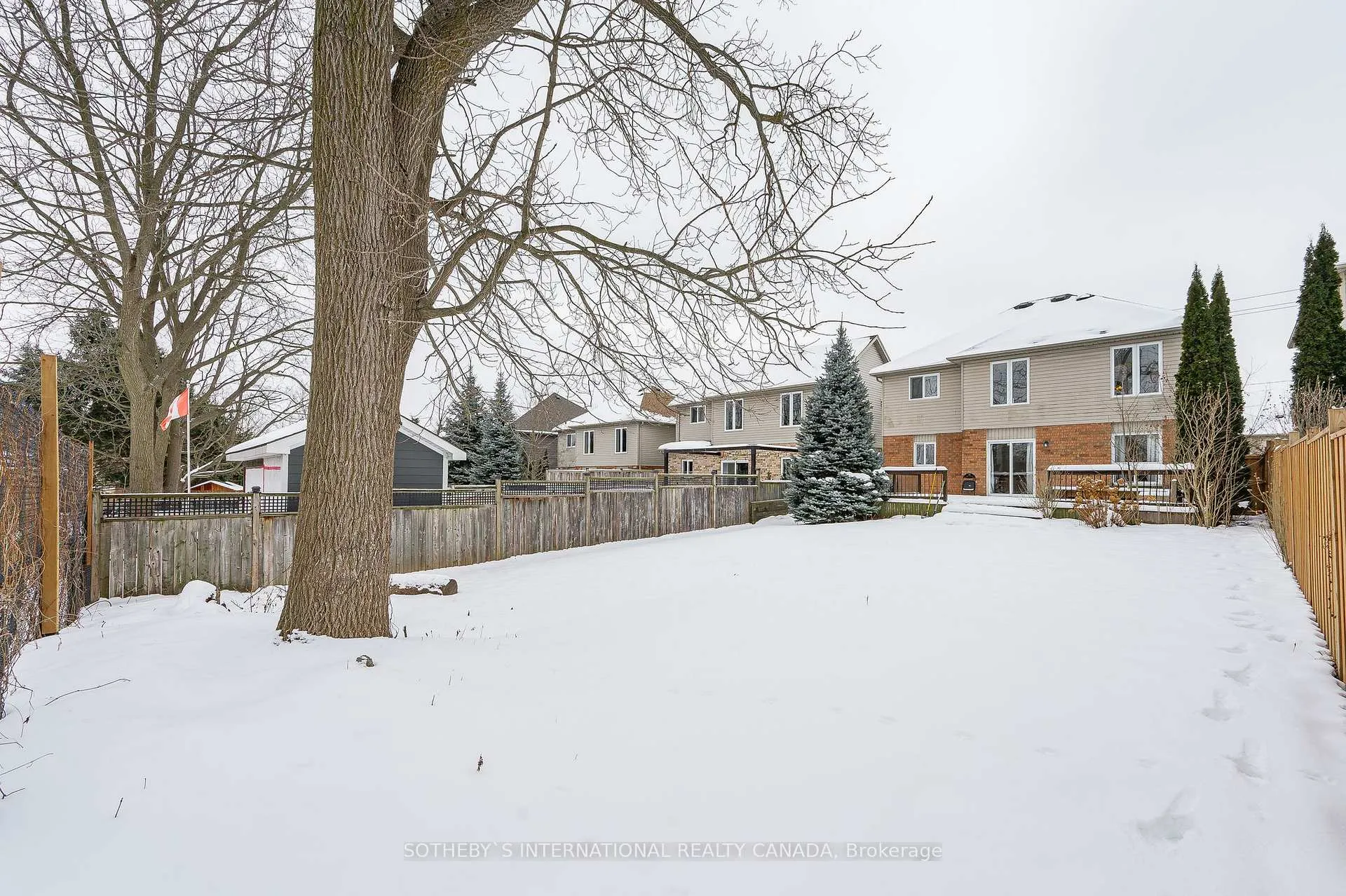 Photo 38 of 218 Doon Mills Drive, Kitchener — HOMEH