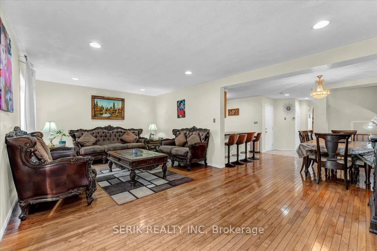 Photo 15 of 37 Kendrick Court, Hamilton, Ancaster — HOMEH
