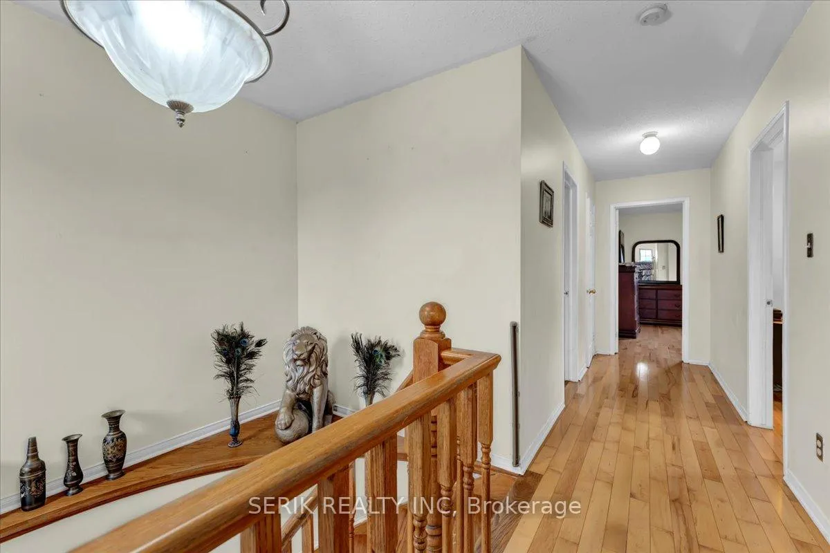 Photo 20 of 37 Kendrick Court, Hamilton, Ancaster — HOMEH