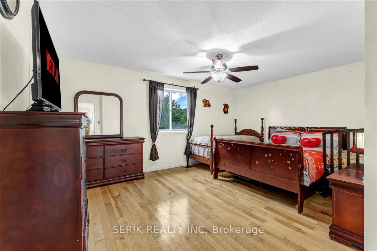 Photo 21 of 37 Kendrick Court, Hamilton, Ancaster — HOMEH