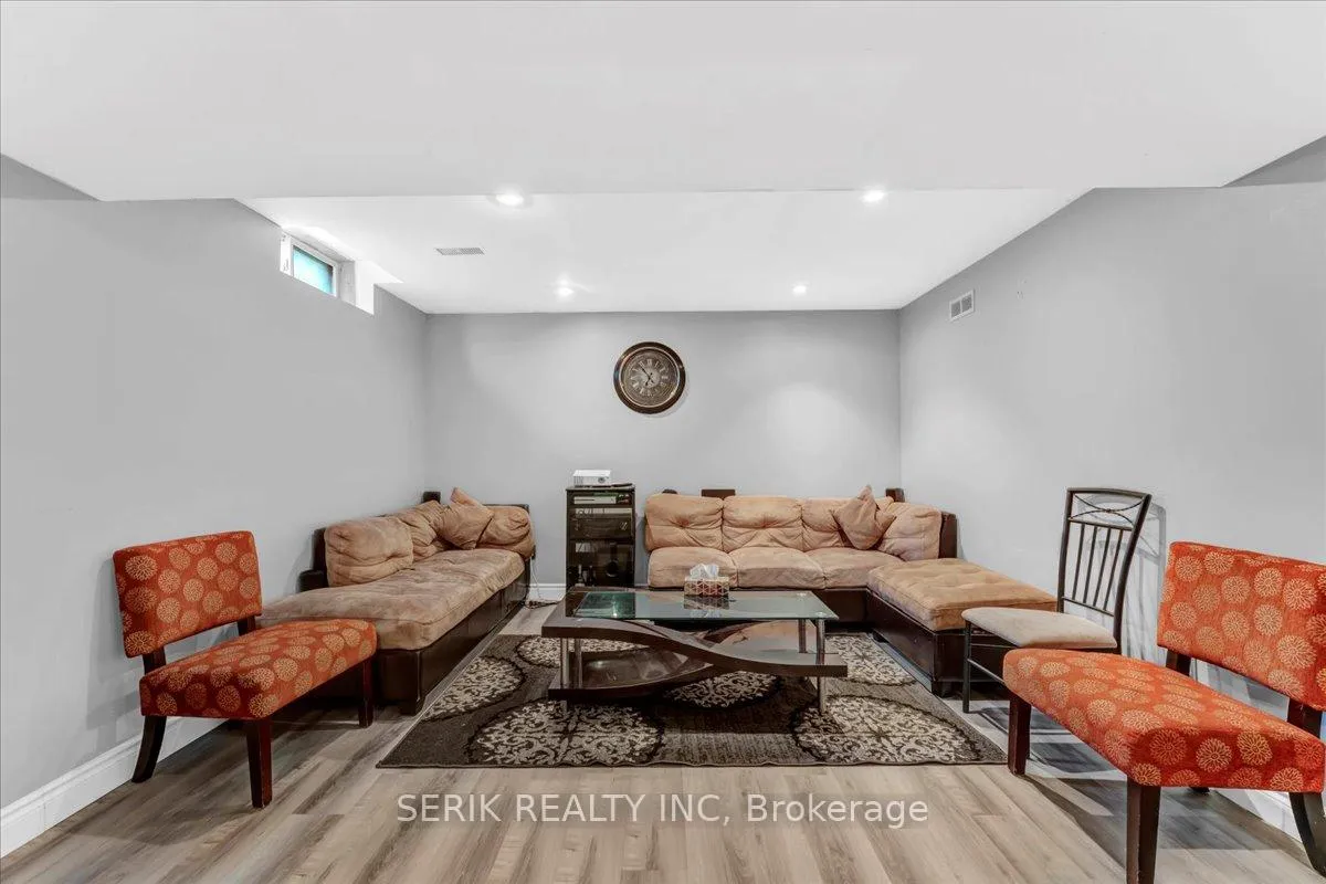 Photo 38 of 37 Kendrick Court, Hamilton, Ancaster — HOMEH