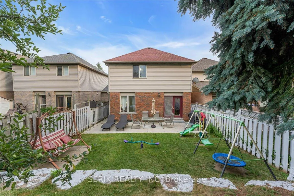 Photo 41 of 37 Kendrick Court, Hamilton, Ancaster — HOMEH