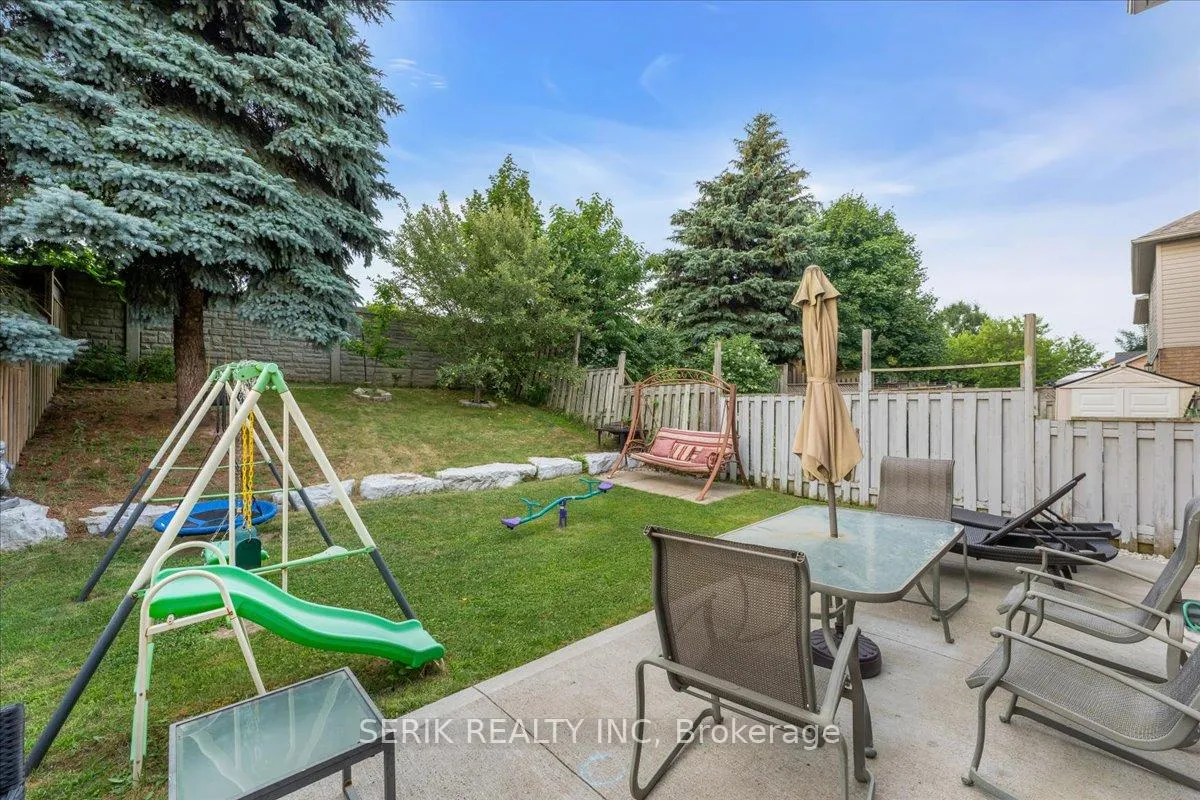 Photo 42 of 37 Kendrick Court, Hamilton, Ancaster — HOMEH