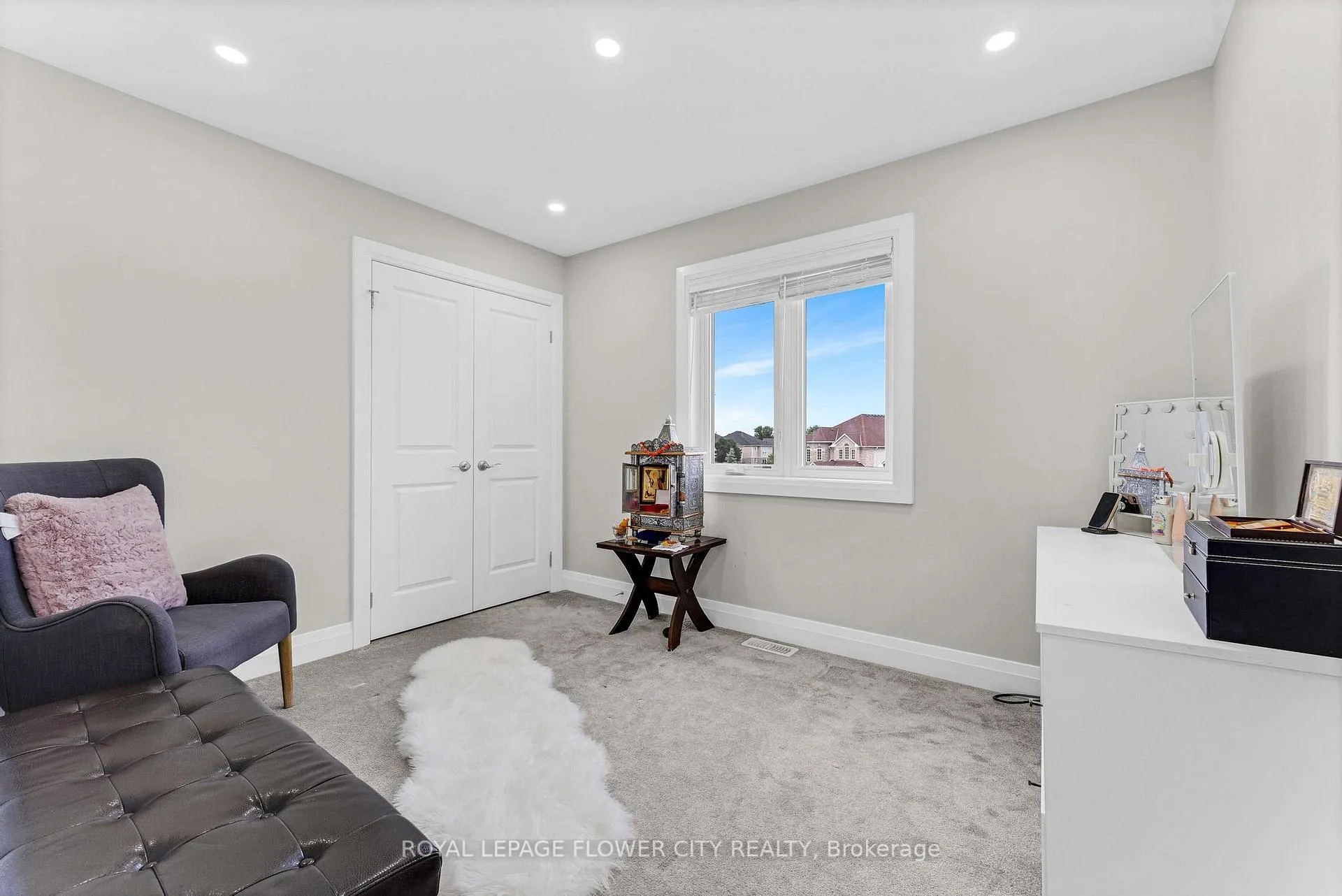 Photo 21 of 52 Monarch woods Drive W, Kitchener, Pioneer Park/Doon/Wyldwoods — HOMEH