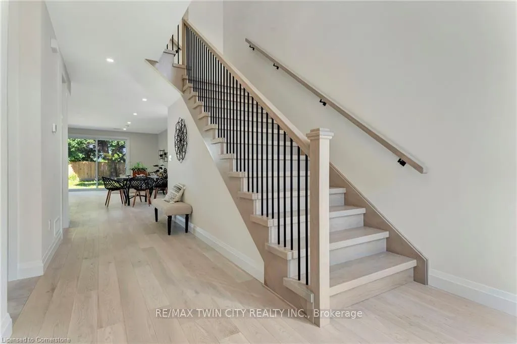 Photo 4 of 10 Blain Avenue, Cambridge — HOMEH