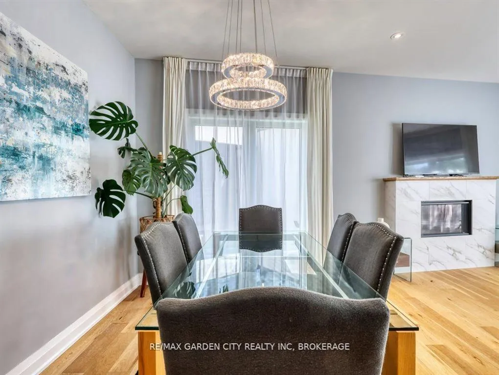 Photo 17 of 11 Beamer Court, Thorold, Confederation Heights — HOMEH