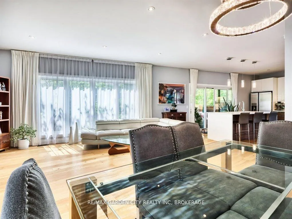 Photo 18 of 11 Beamer Court, Thorold, Confederation Heights — HOMEH