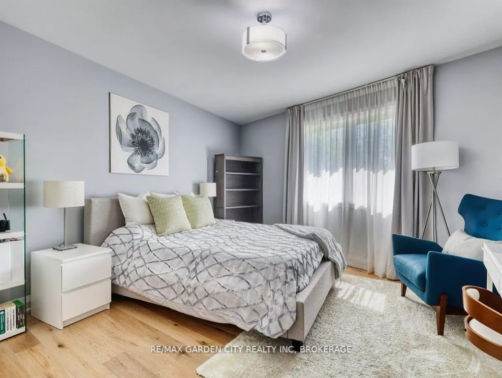 Photo 26 of 11 Beamer Court, Thorold, Confederation Heights — HOMEH