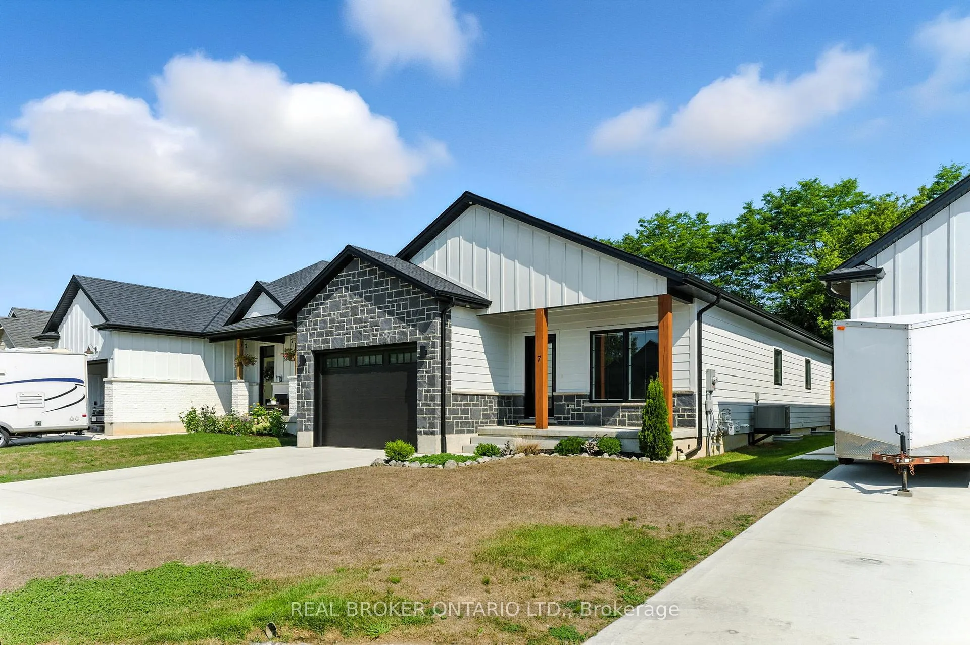 Photo 10 of 7 MacNeil Court E, Bayham, Port Burwell — HOMEH